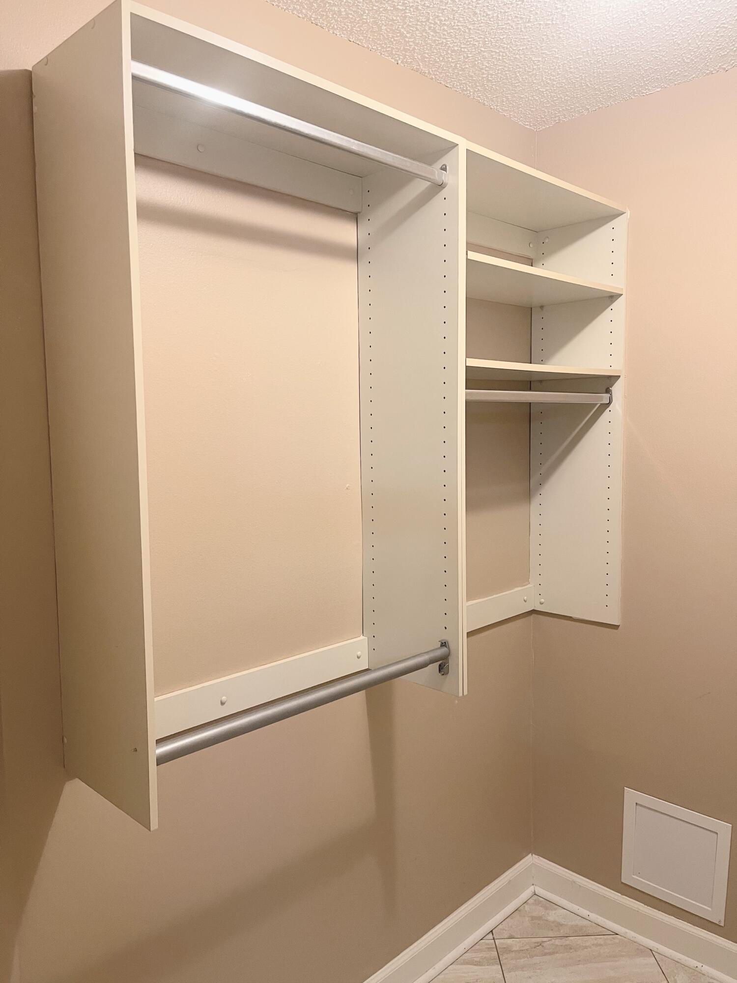 Lakeside Condo B/B - Residential