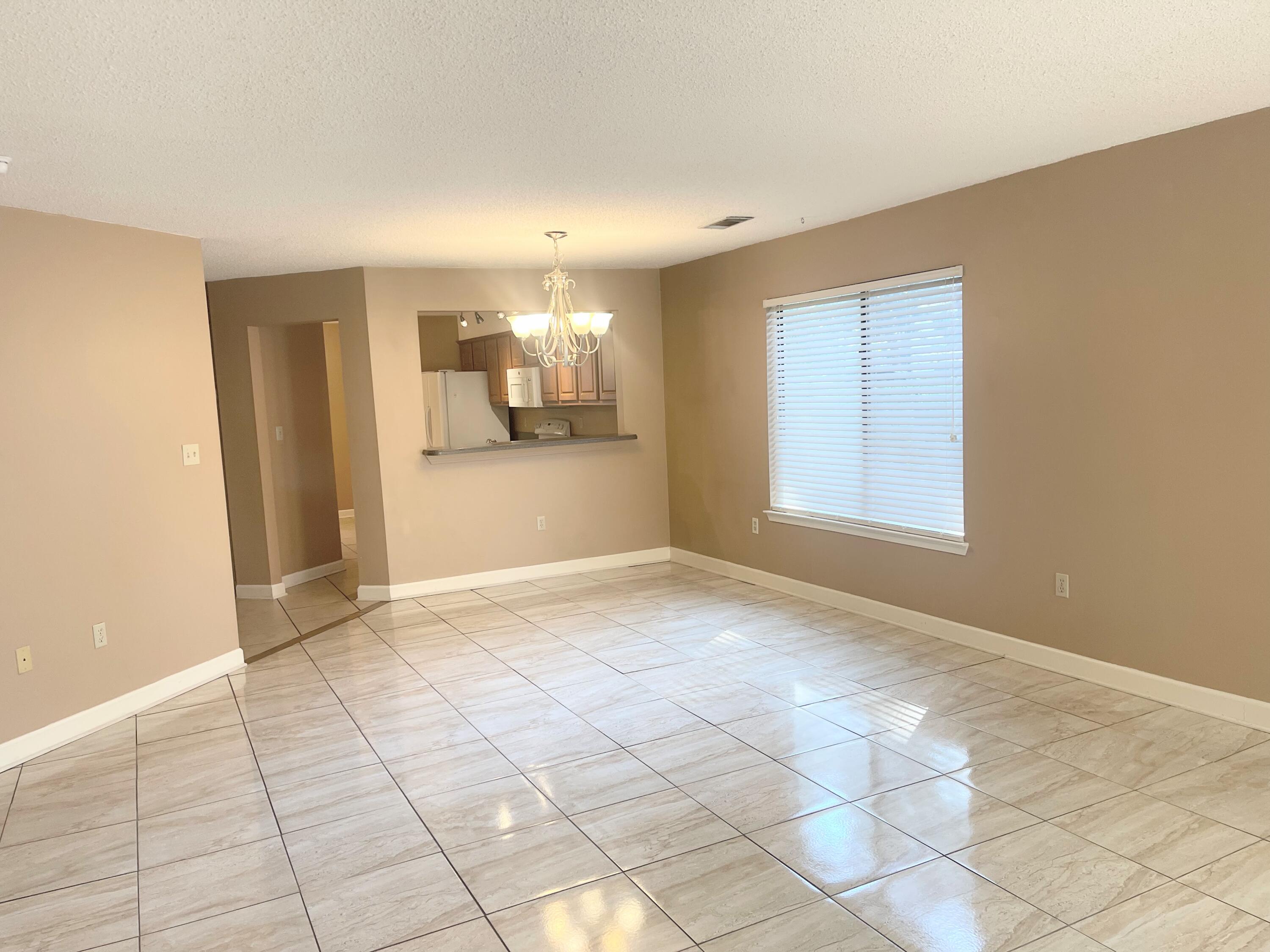 Lakeside Condo B/B - Residential