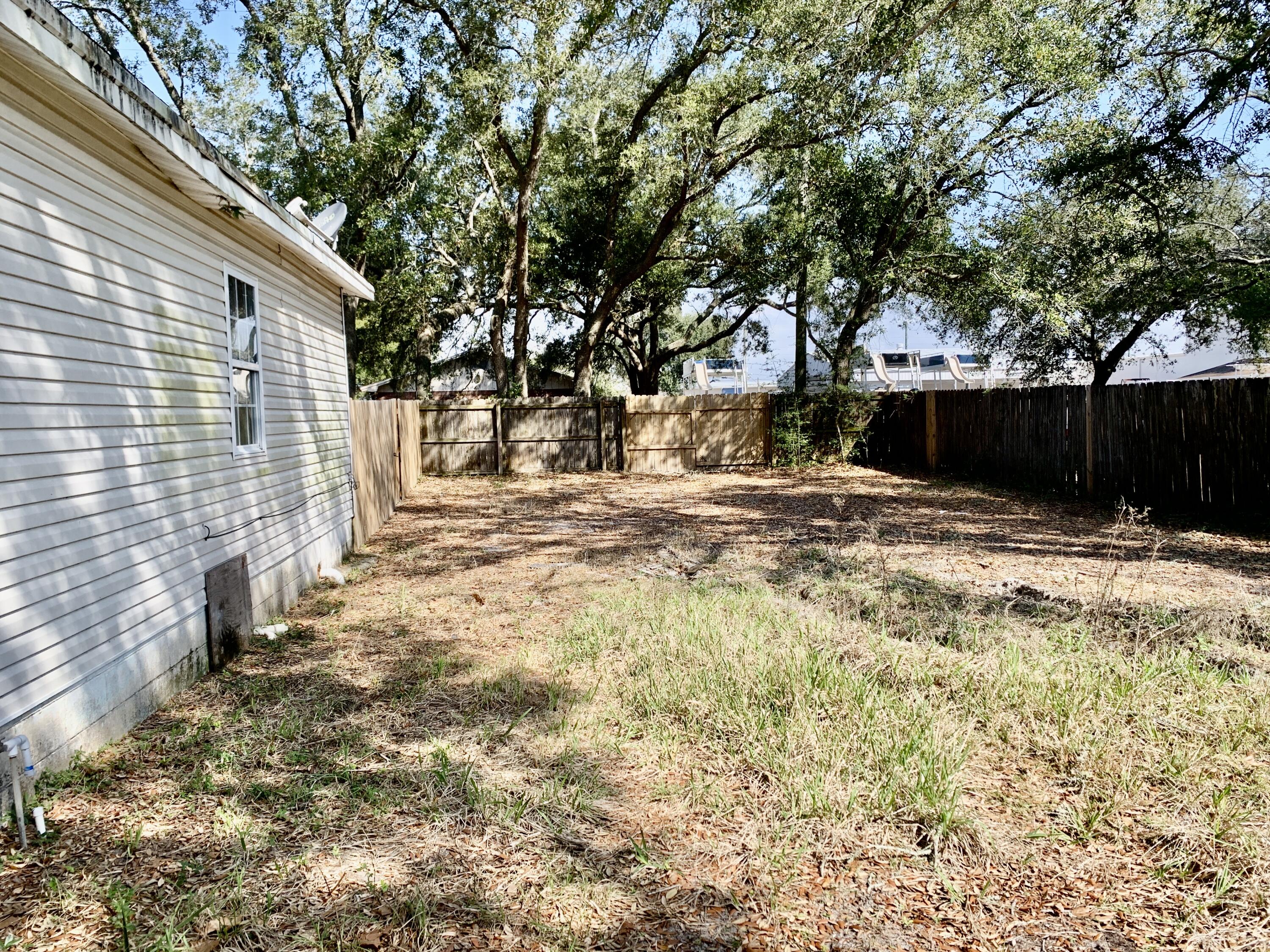 KELLYS ADDN TO FORT WALTON BEACH - Residential