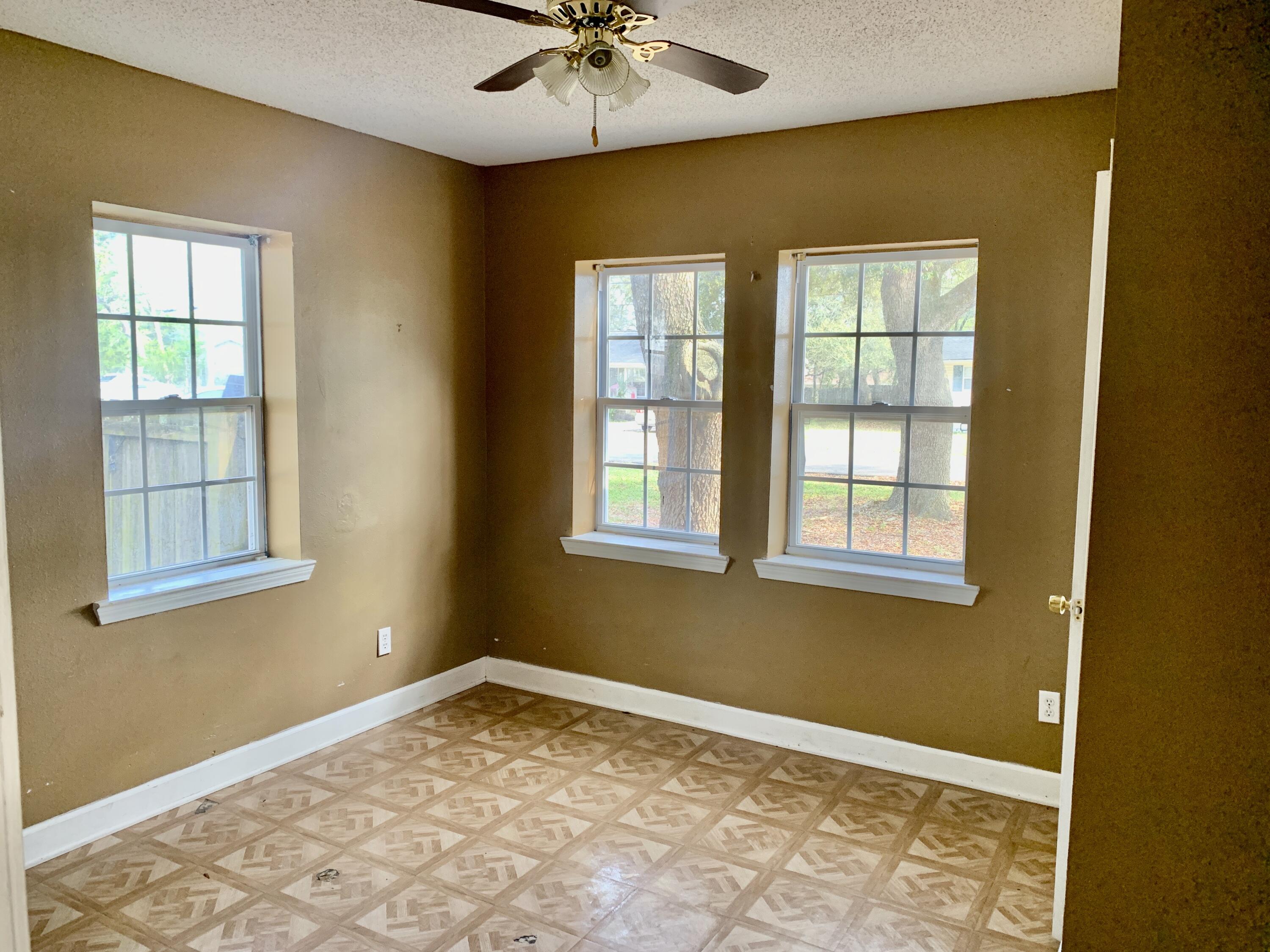 KELLYS ADDN TO FORT WALTON BEACH - Residential