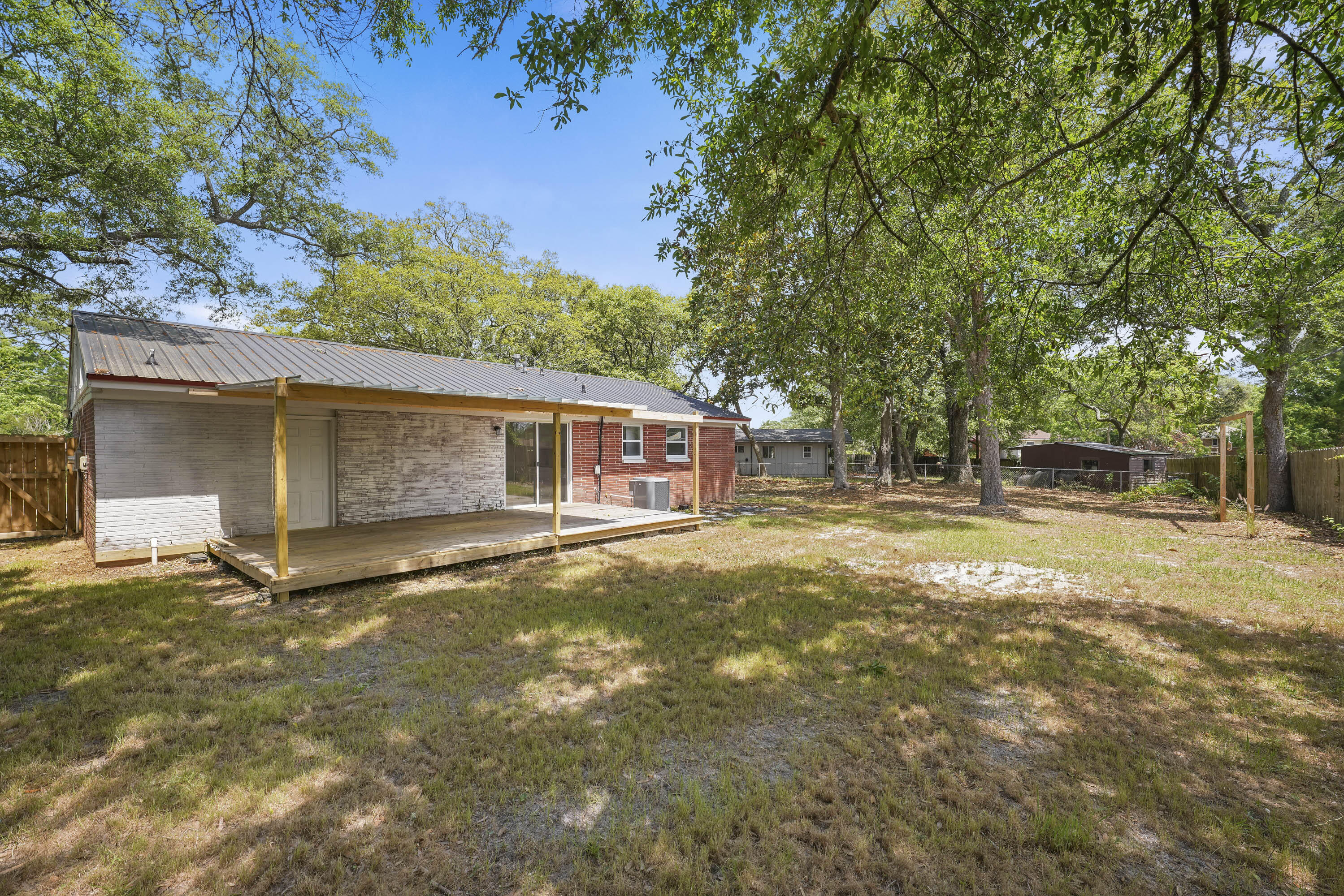 OAKLAND HEIGHTS 1ST ADDN - Residential