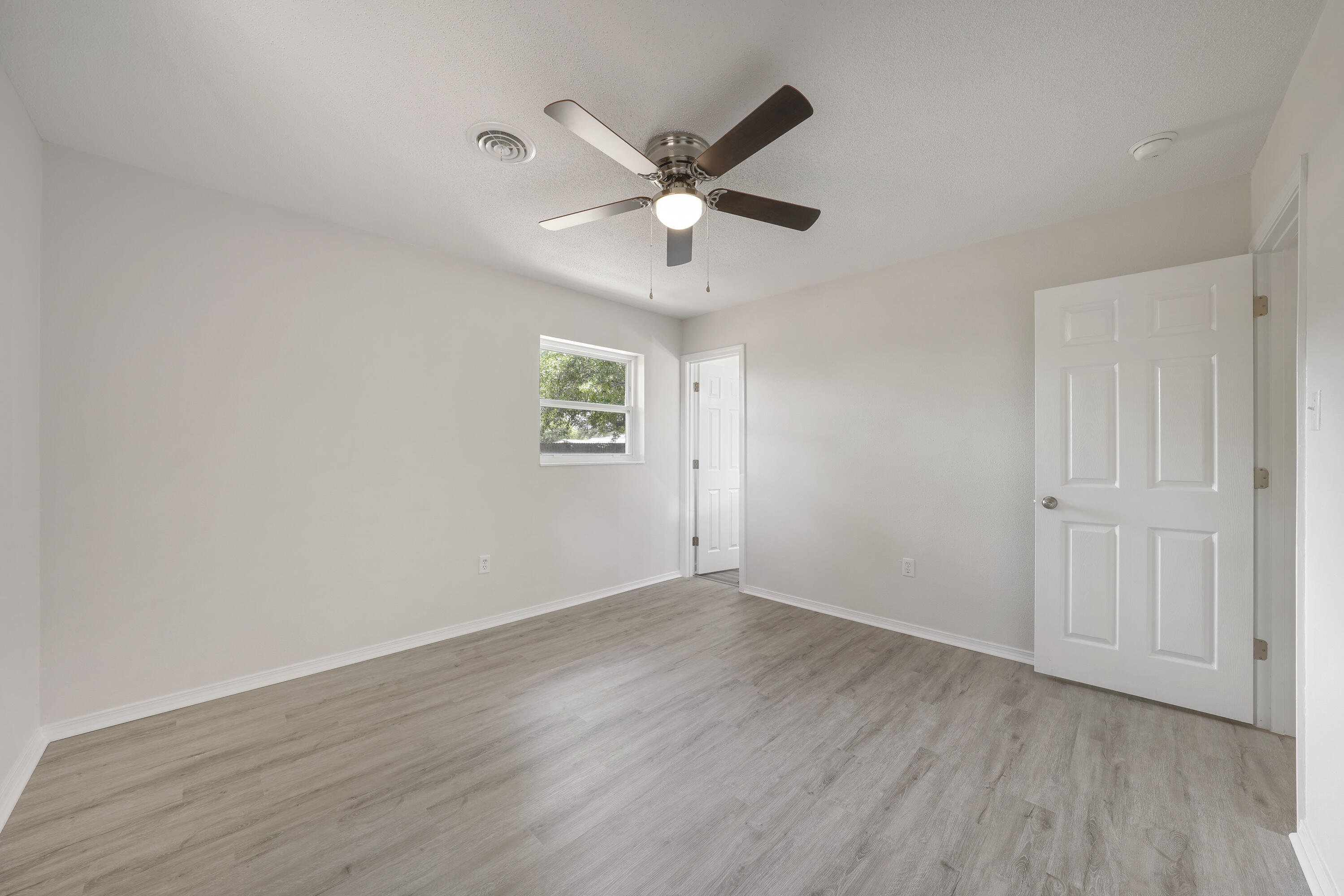 OAKLAND HEIGHTS 1ST ADDN - Residential