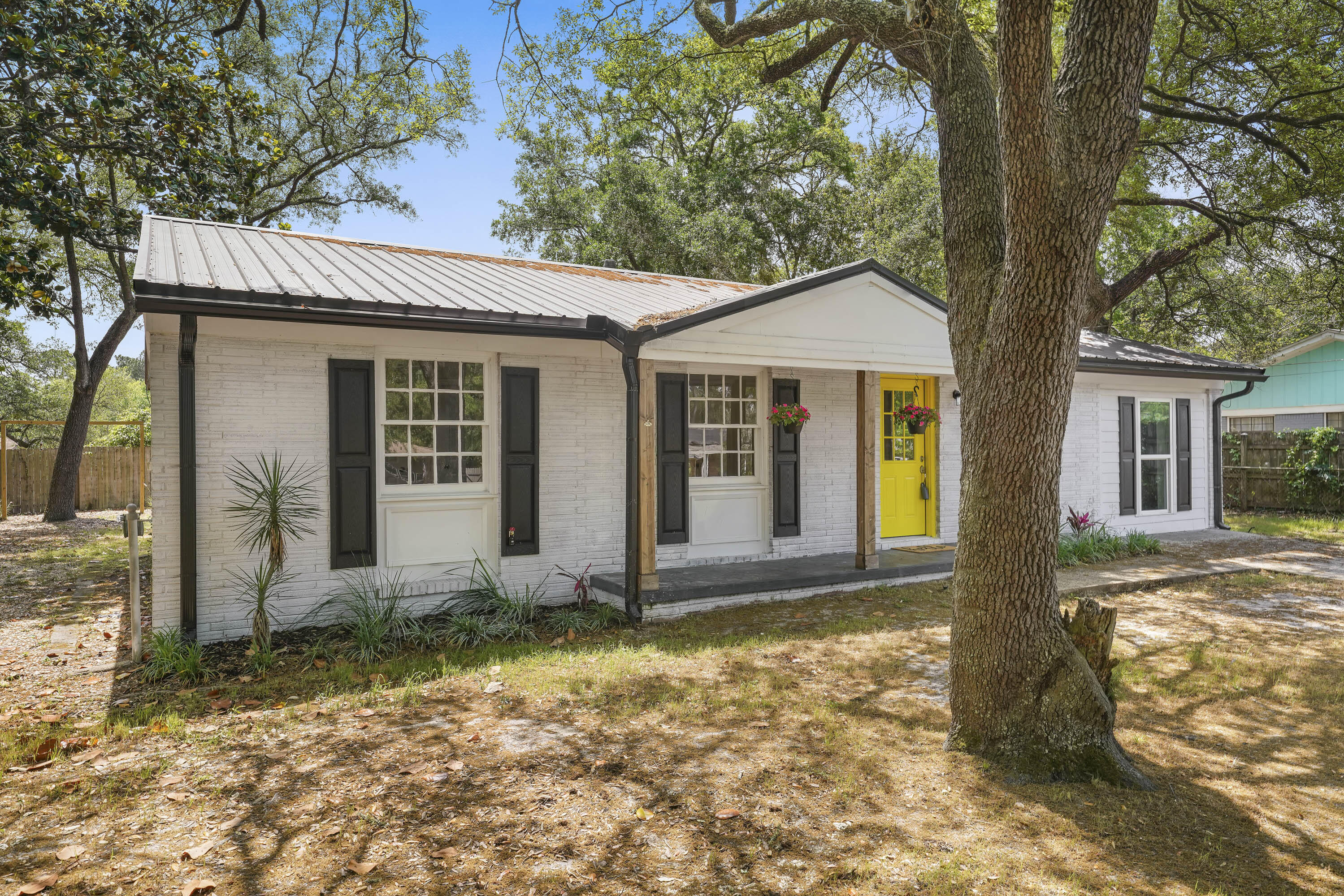 OAKLAND HEIGHTS 1ST ADDN - Residential