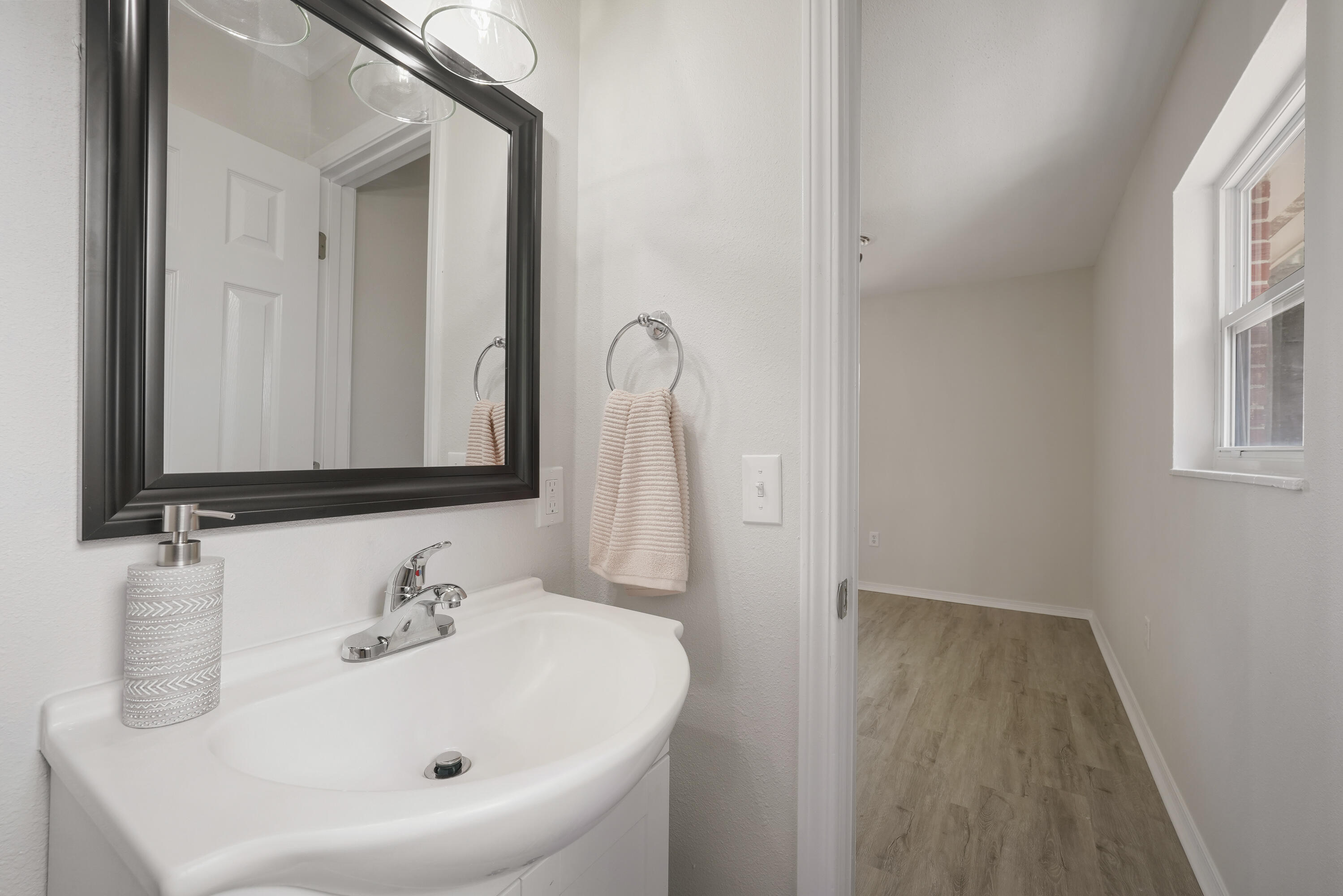 OAKLAND HEIGHTS 1ST ADDN - Residential