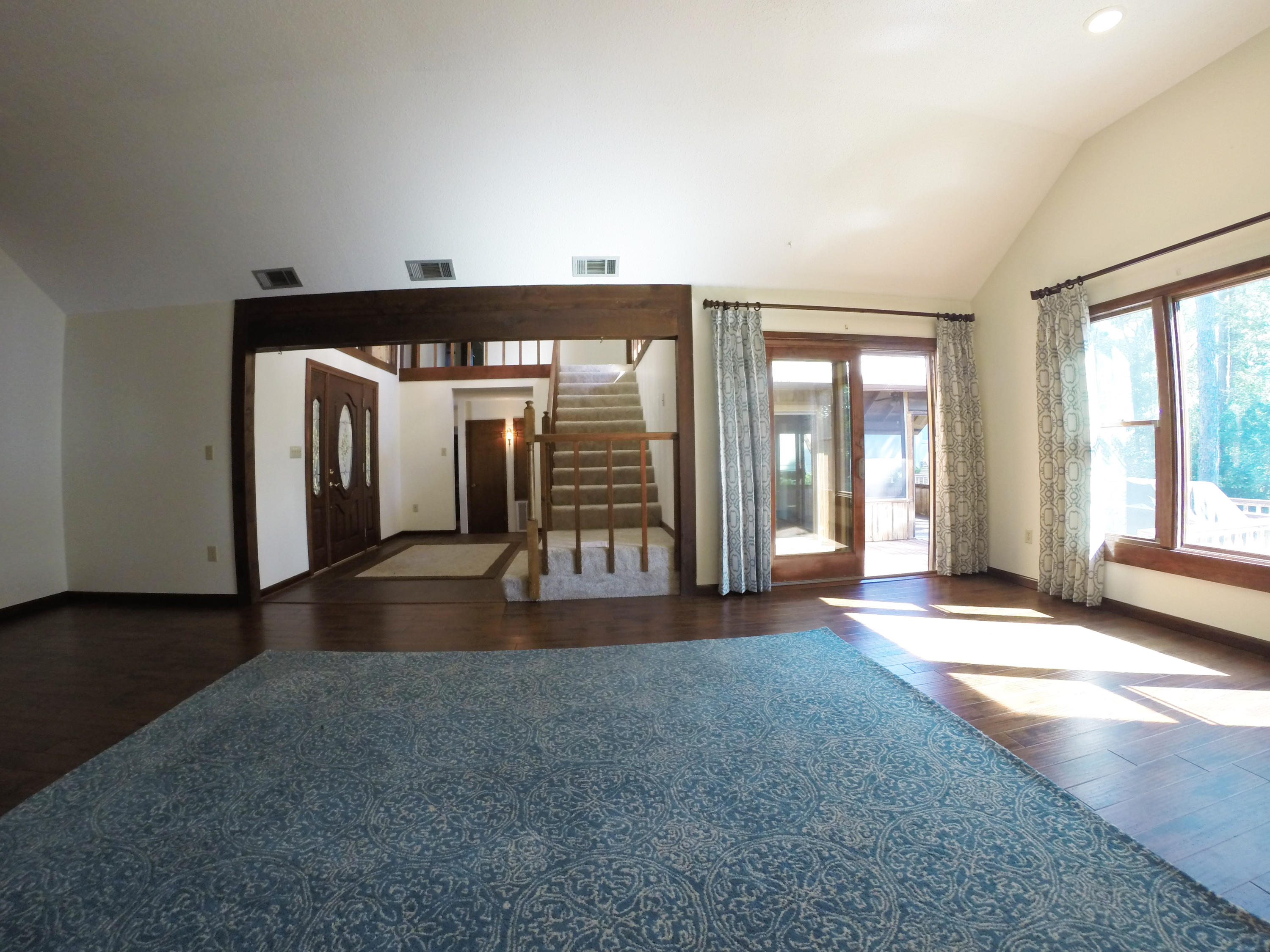 VALPARAISO P/C 6 LOTS 6 7 20 21 BLK 32 & PART VINE AVE ADJ SAID LOTS - Residential