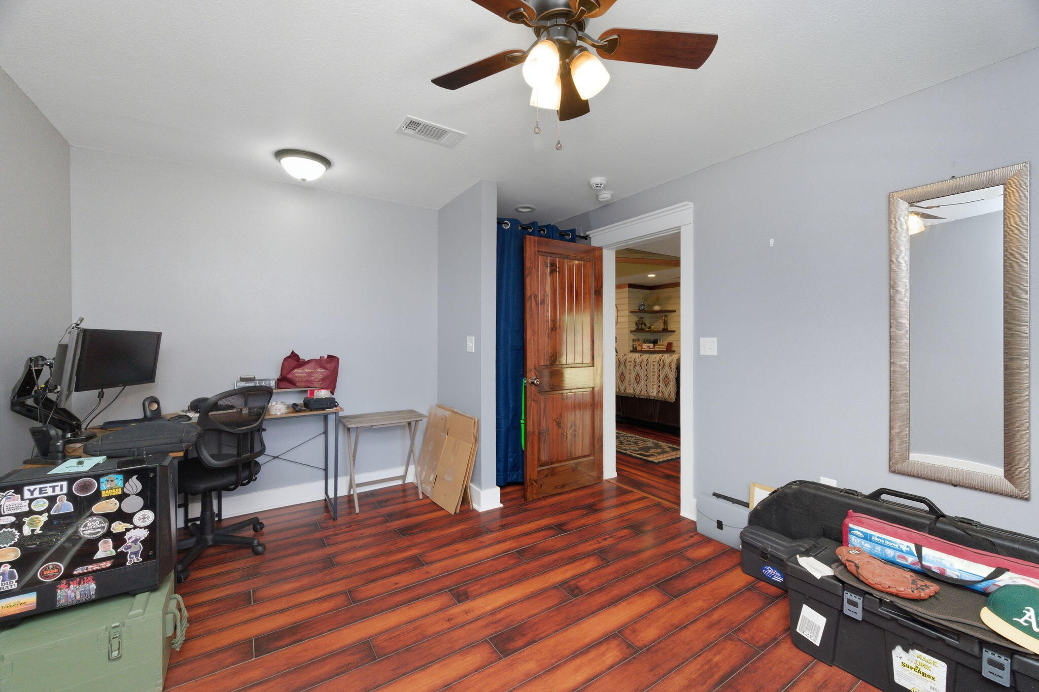 OAKDALE M/F N95 FT OF W1/2 LOT 4 BLK 3 - Residential