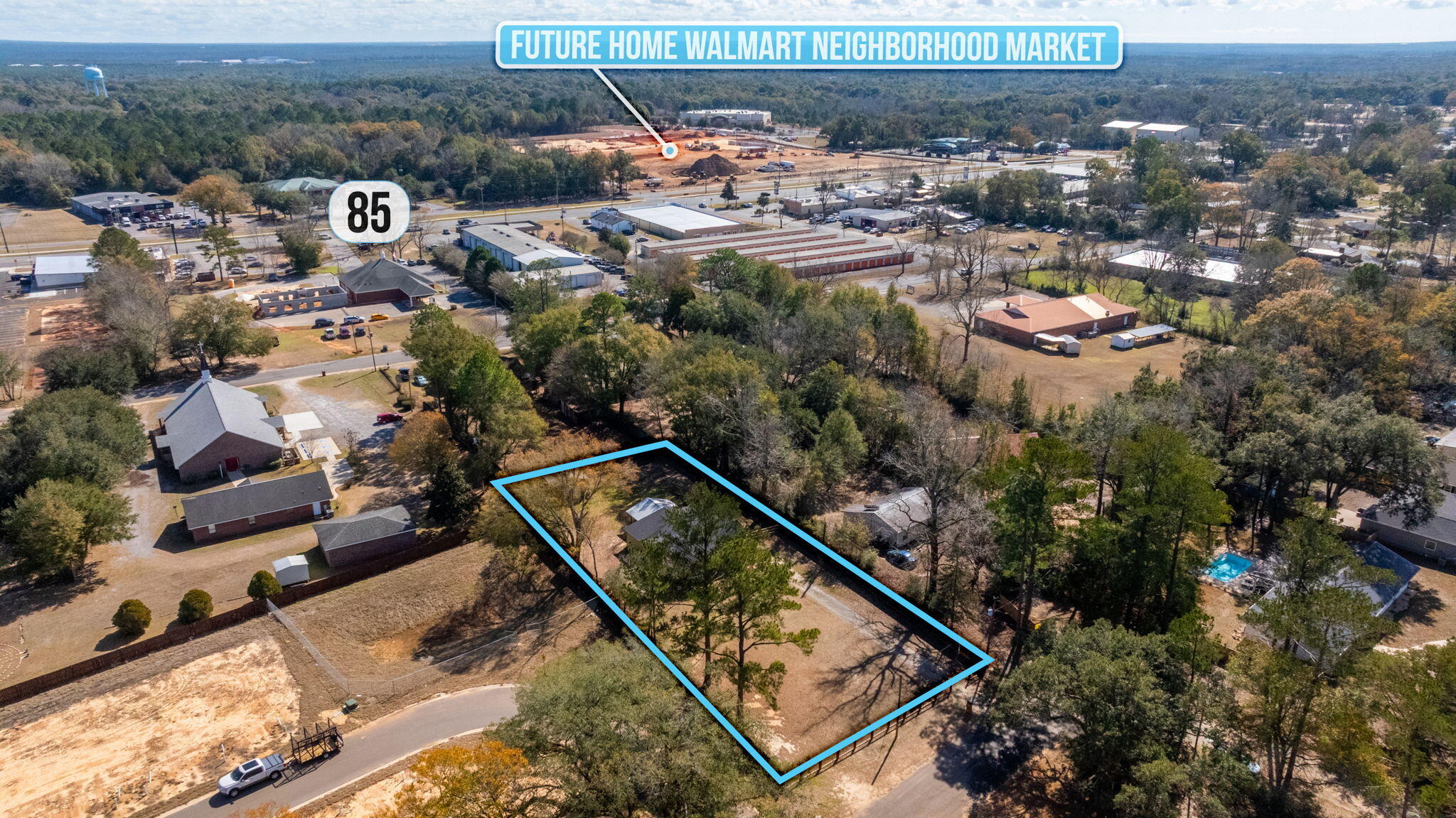 OAKDALE M/F N95 FT OF W1/2 LOT 4 BLK 3 - Residential