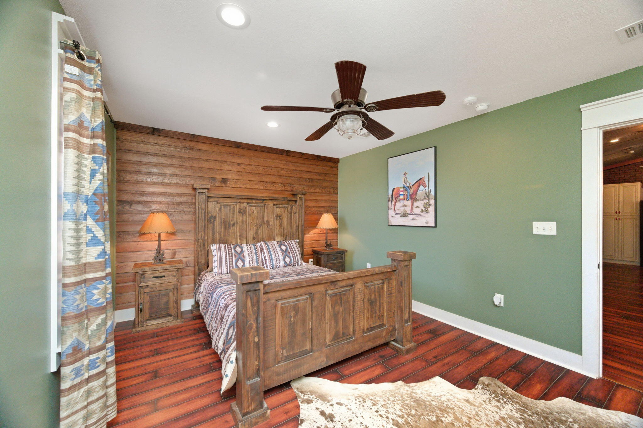 OAKDALE M/F N95 FT OF W1/2 LOT 4 BLK 3 - Residential