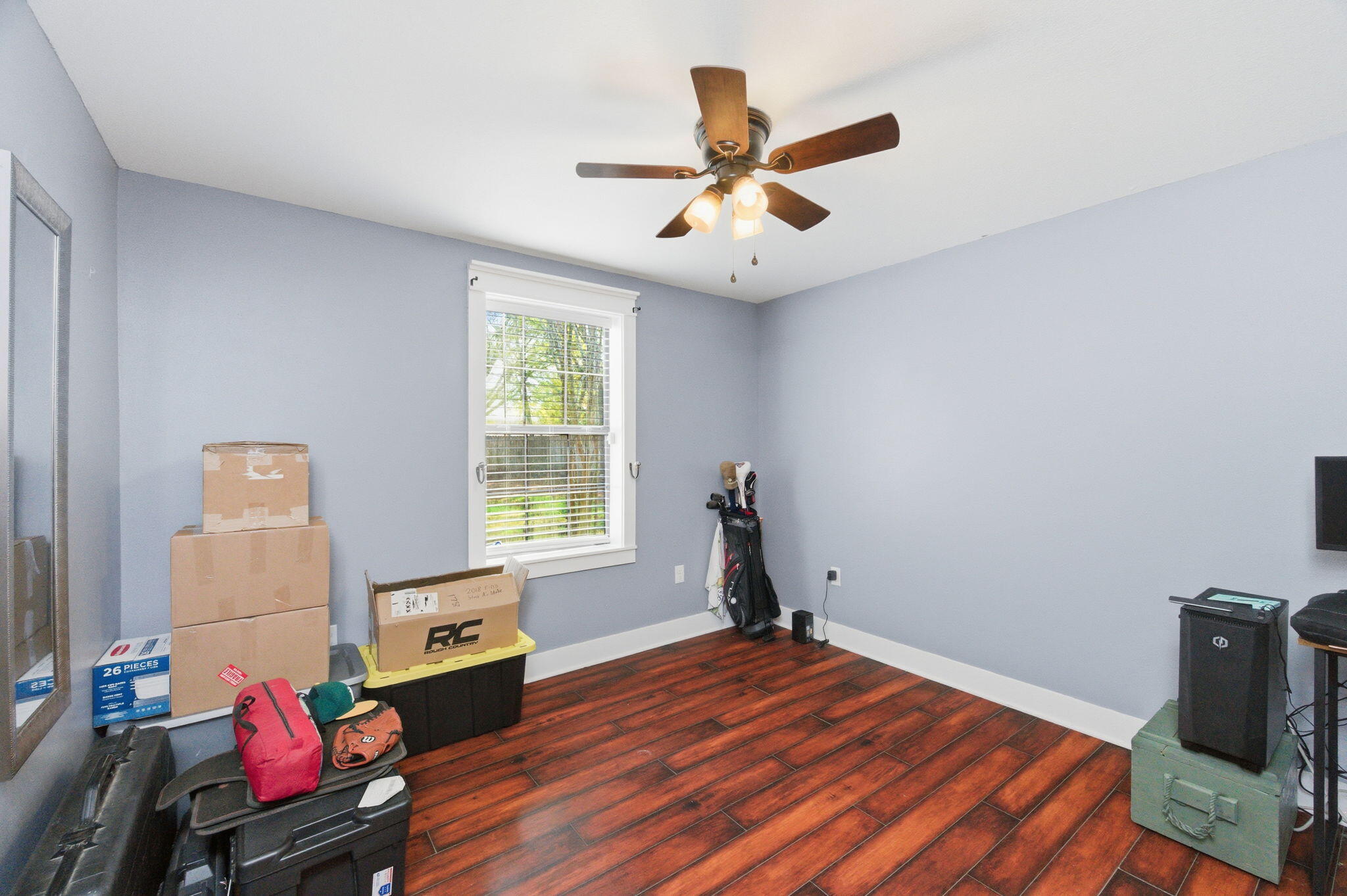 OAKDALE M/F N95 FT OF W1/2 LOT 4 BLK 3 - Residential