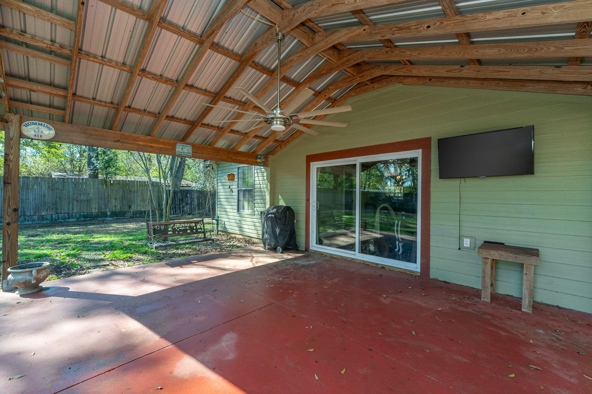 OAKDALE M/F N95 FT OF W1/2 LOT 4 BLK 3 - Residential