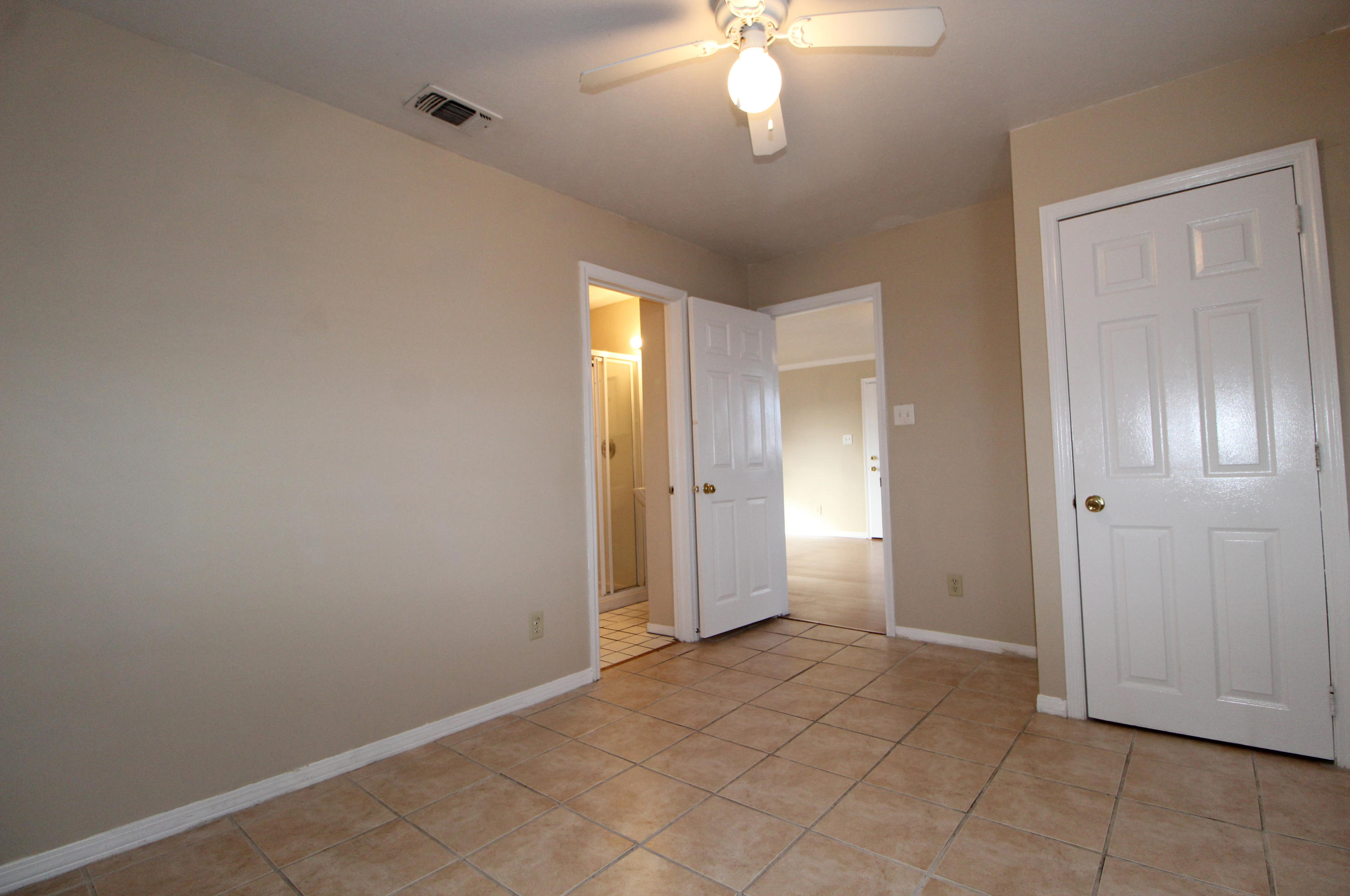 HERMITAGE CONDOMINIUM - Residential