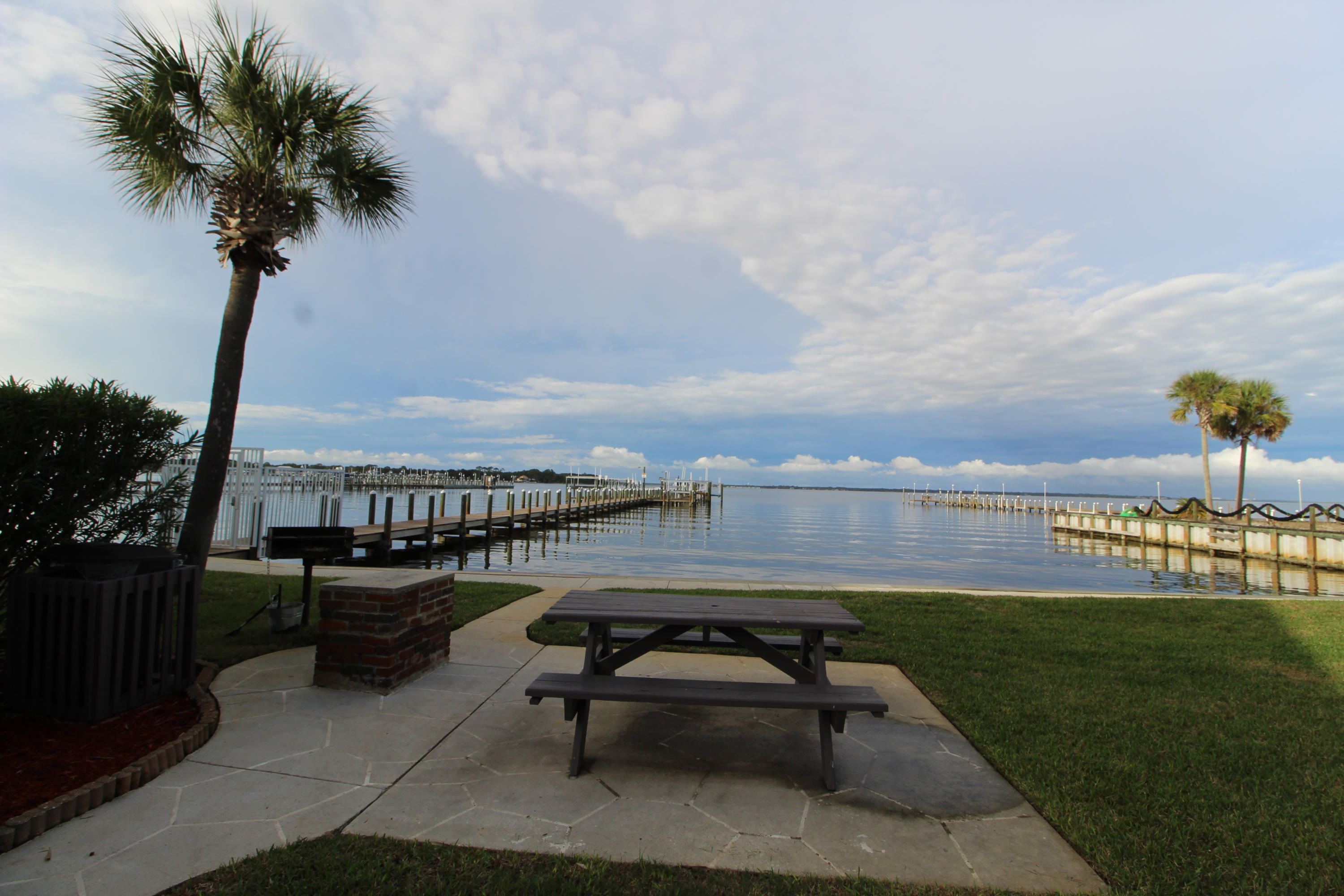 HERMITAGE CONDOMINIUM - Residential