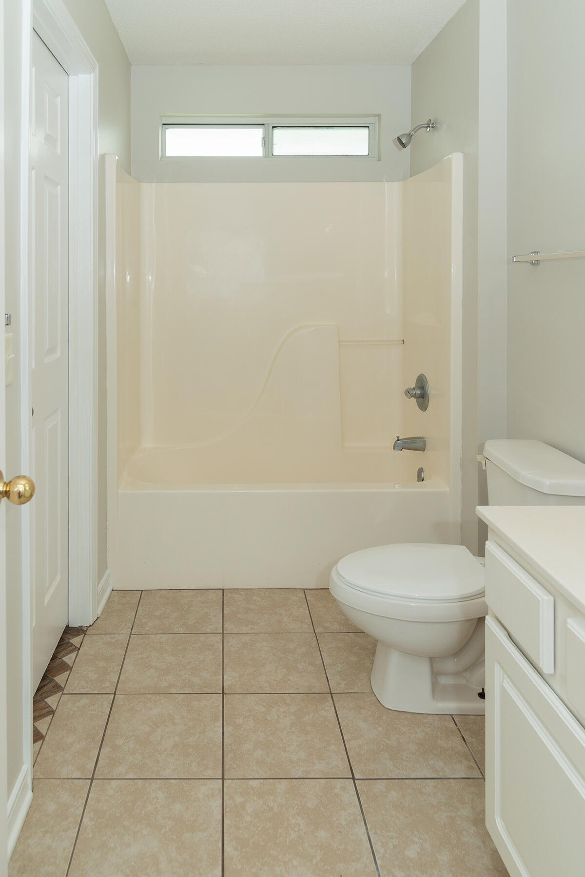 SHALIMAR COTTAGES - Residential Lease