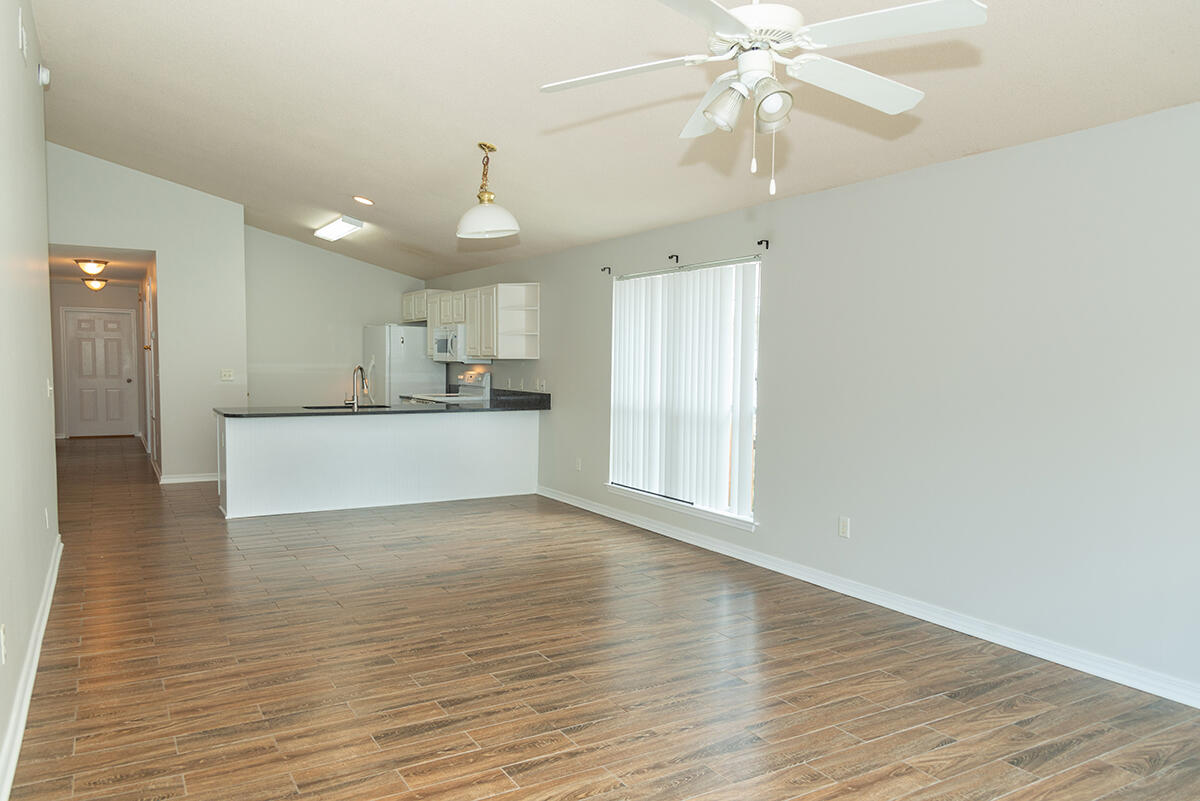 SHALIMAR COTTAGES - Residential Lease