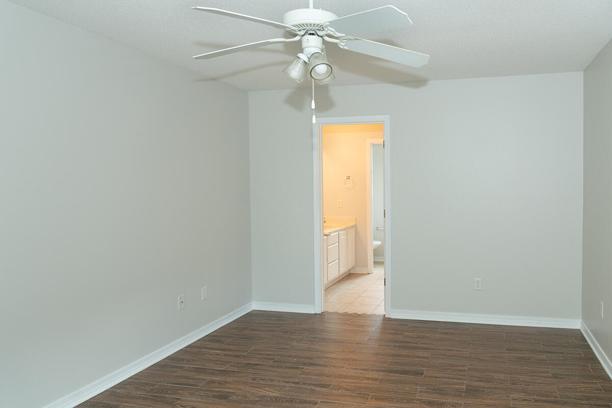 SHALIMAR COTTAGES - Residential Lease