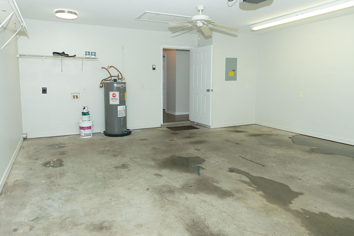 SHALIMAR COTTAGES - Residential Lease