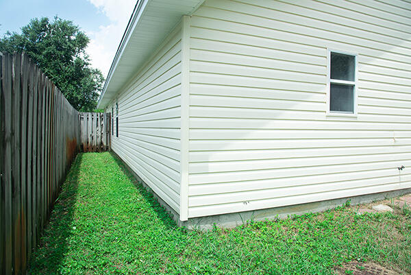 SHALIMAR COTTAGES - Residential Lease