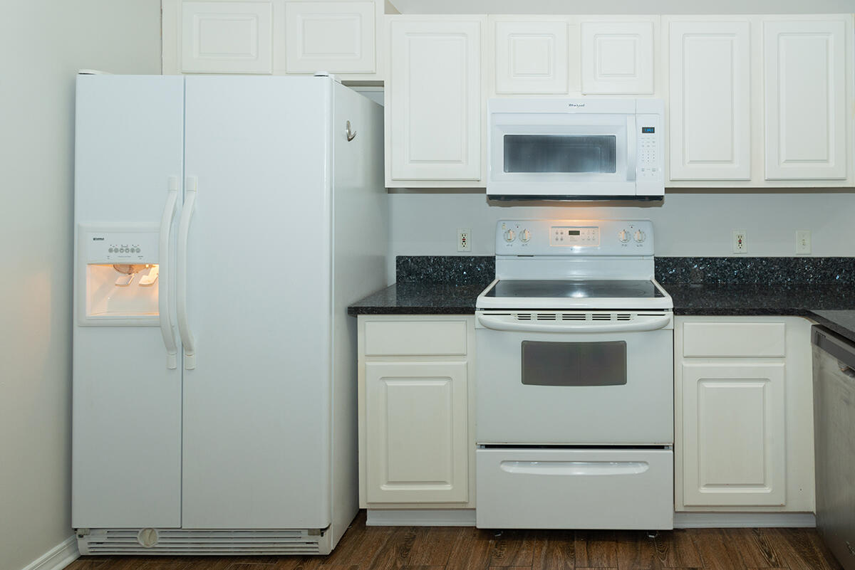 SHALIMAR COTTAGES - Residential Lease