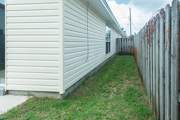 SHALIMAR COTTAGES - Residential Lease