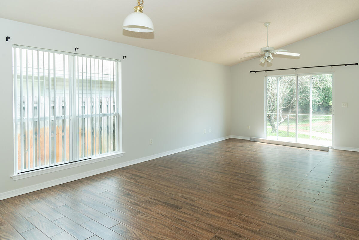 SHALIMAR COTTAGES - Residential Lease