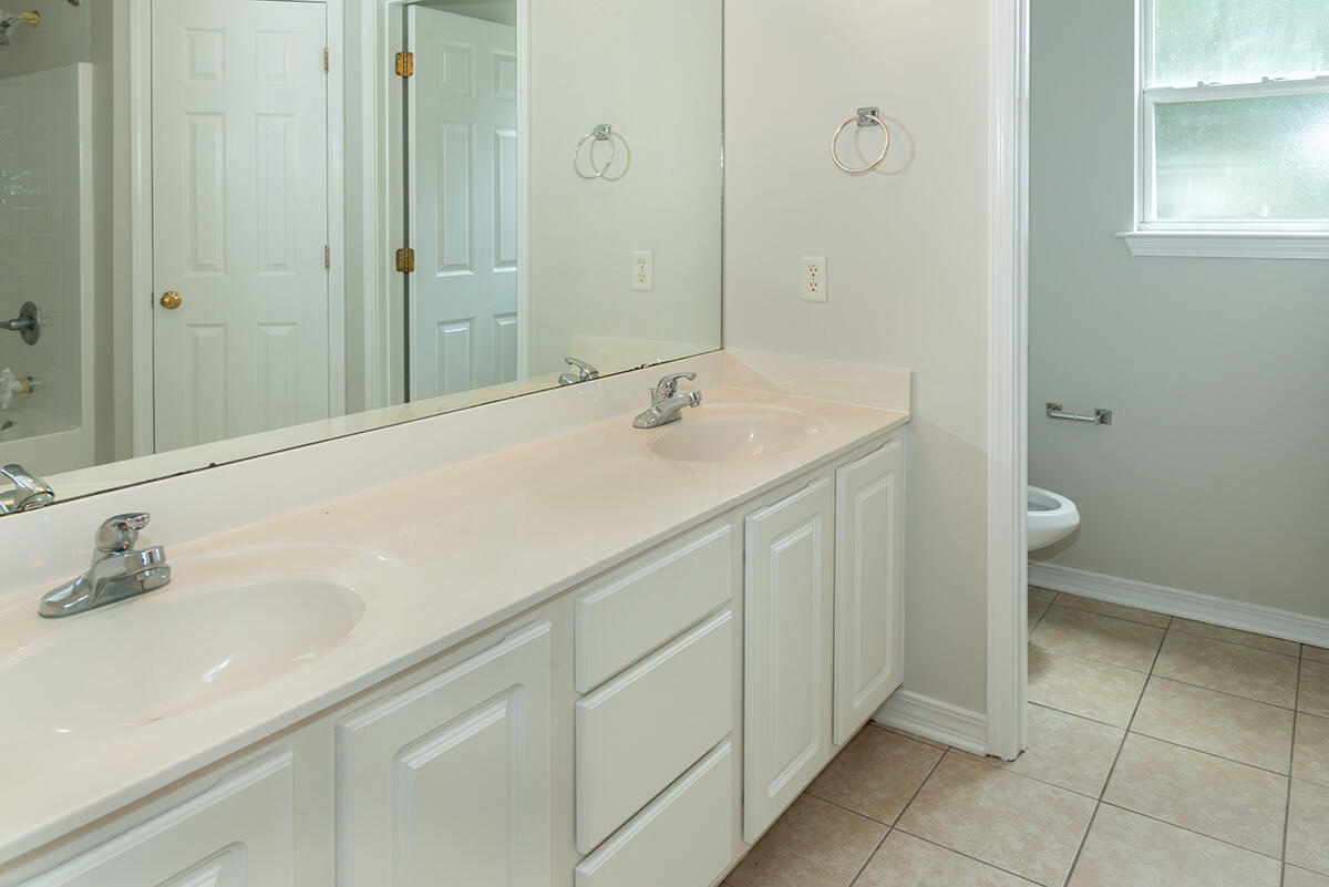 SHALIMAR COTTAGES - Residential Lease