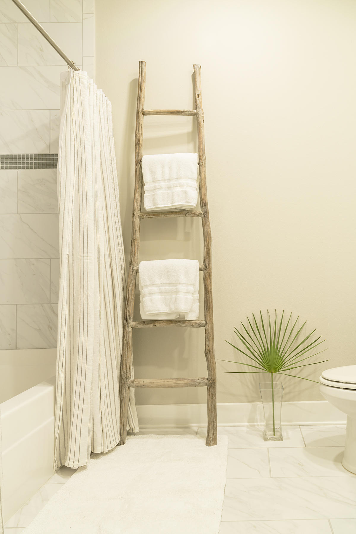 PROMINENCE - Residential