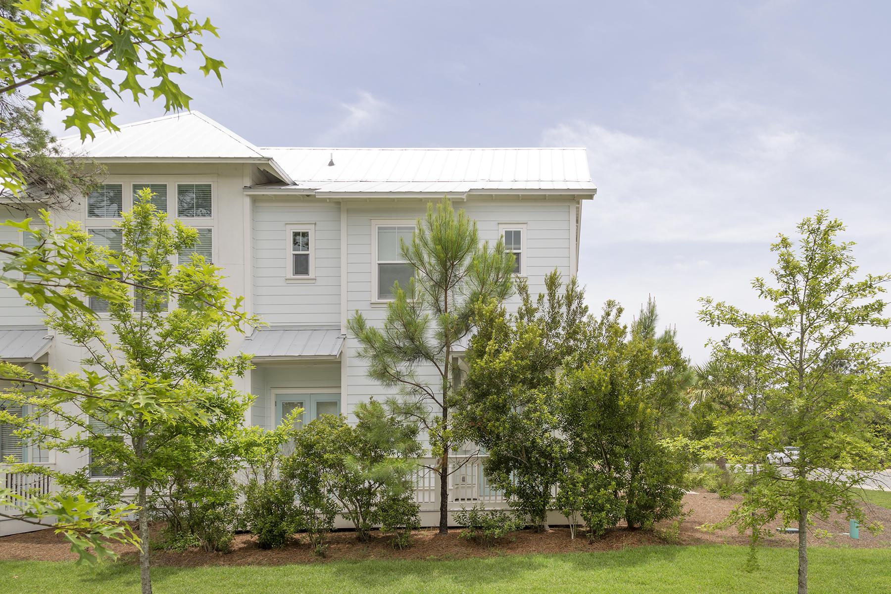 PROMINENCE - Residential