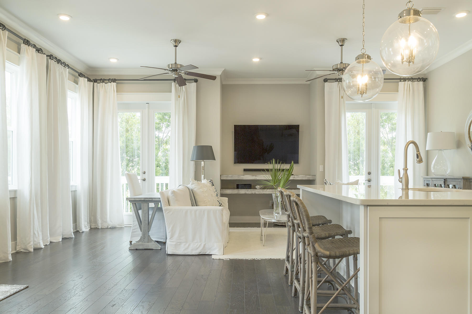 PROMINENCE - Residential