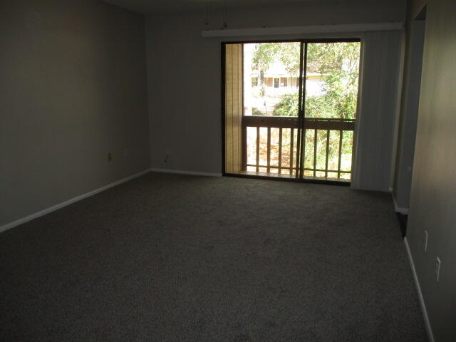 HIDDEN COVE T/H - Residential Lease