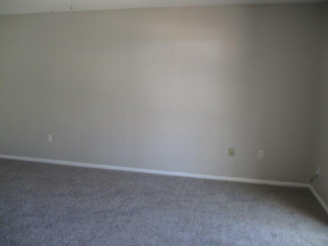 HIDDEN COVE T/H - Residential Lease