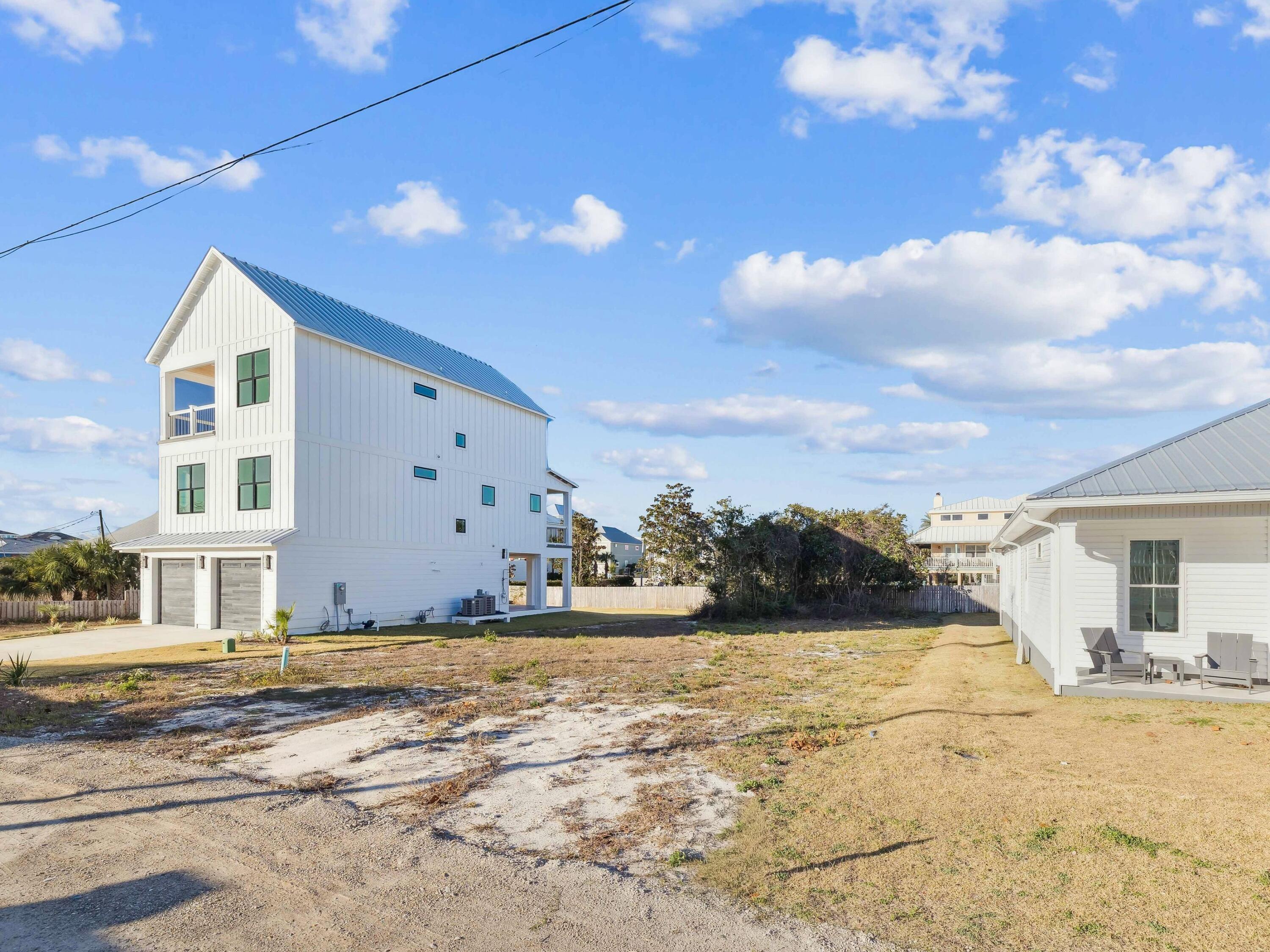 TANG-O-MAR S/D UNREC - Land