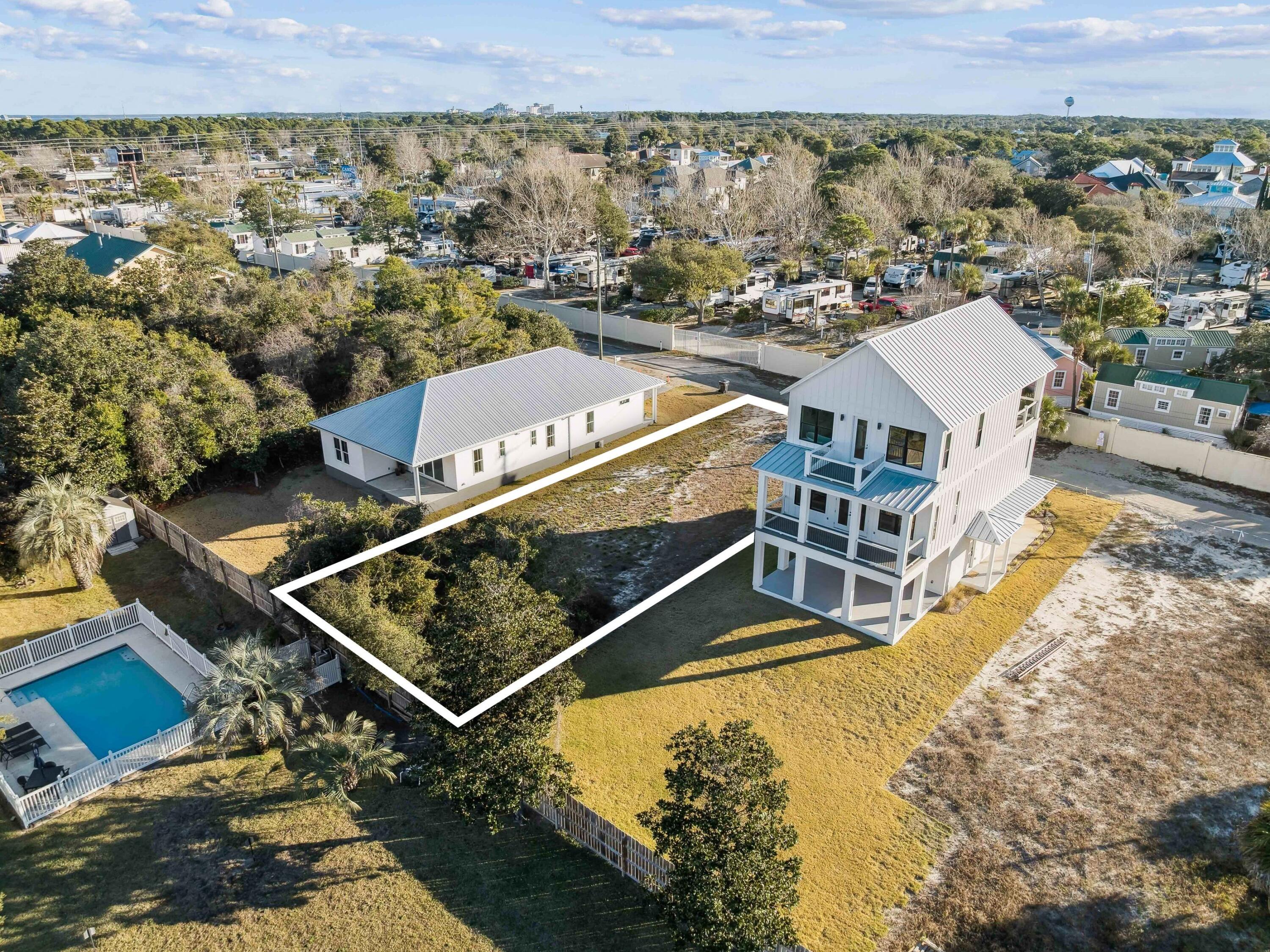 TANG-O-MAR S/D UNREC - Land