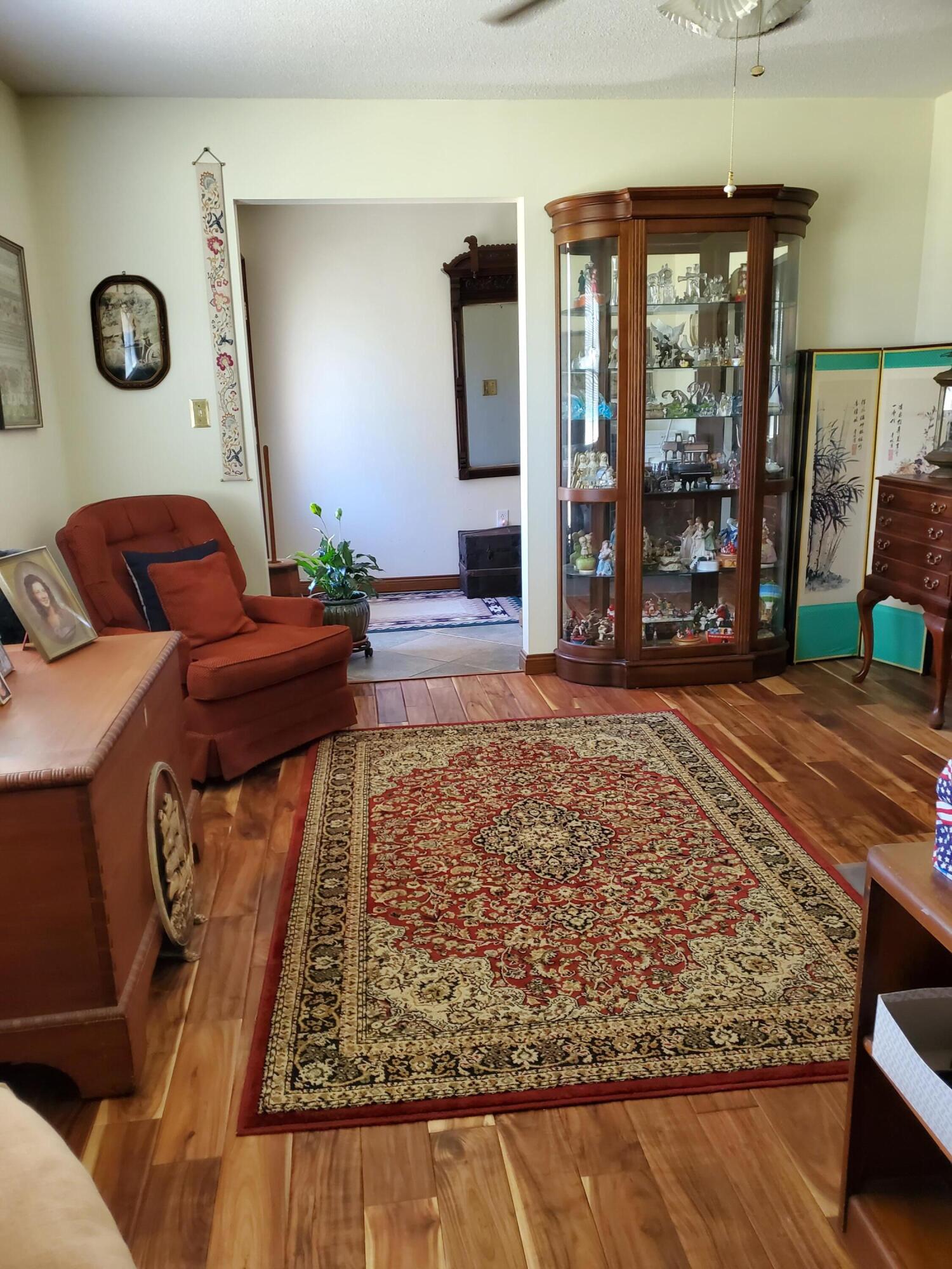 CLOVERDALE S/D - Residential