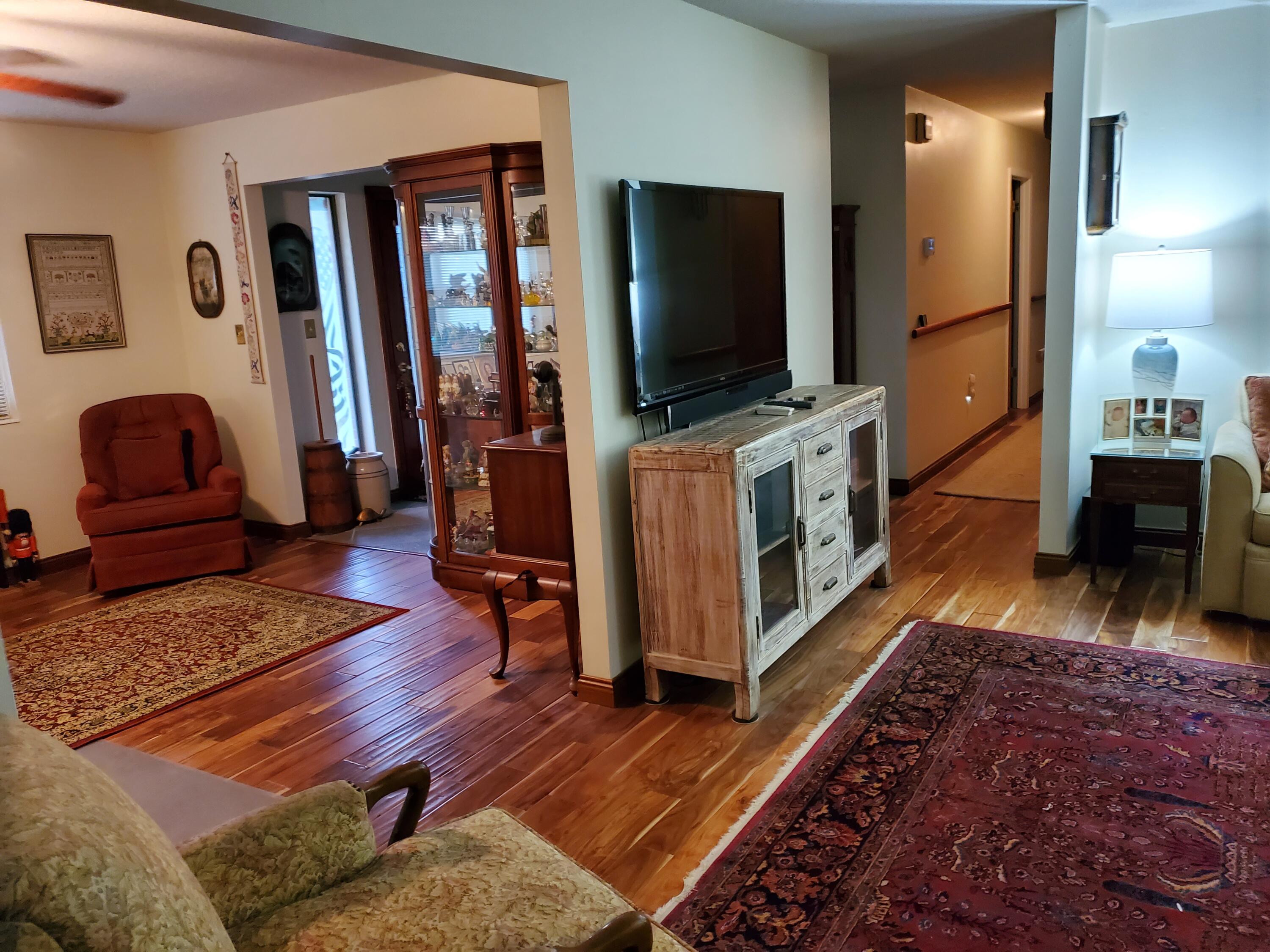 CLOVERDALE S/D - Residential