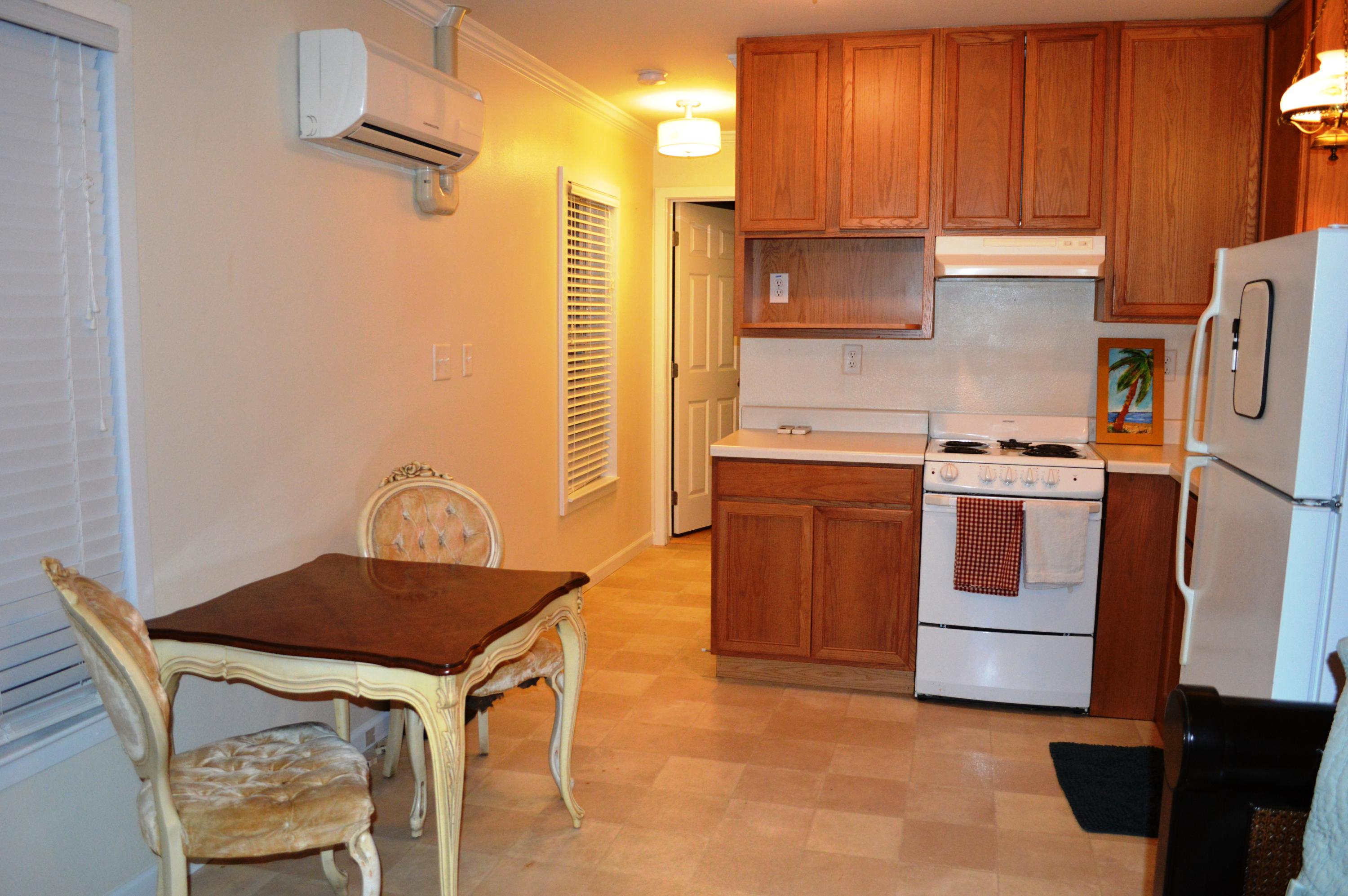 LAUREL HILL - Residential Lease