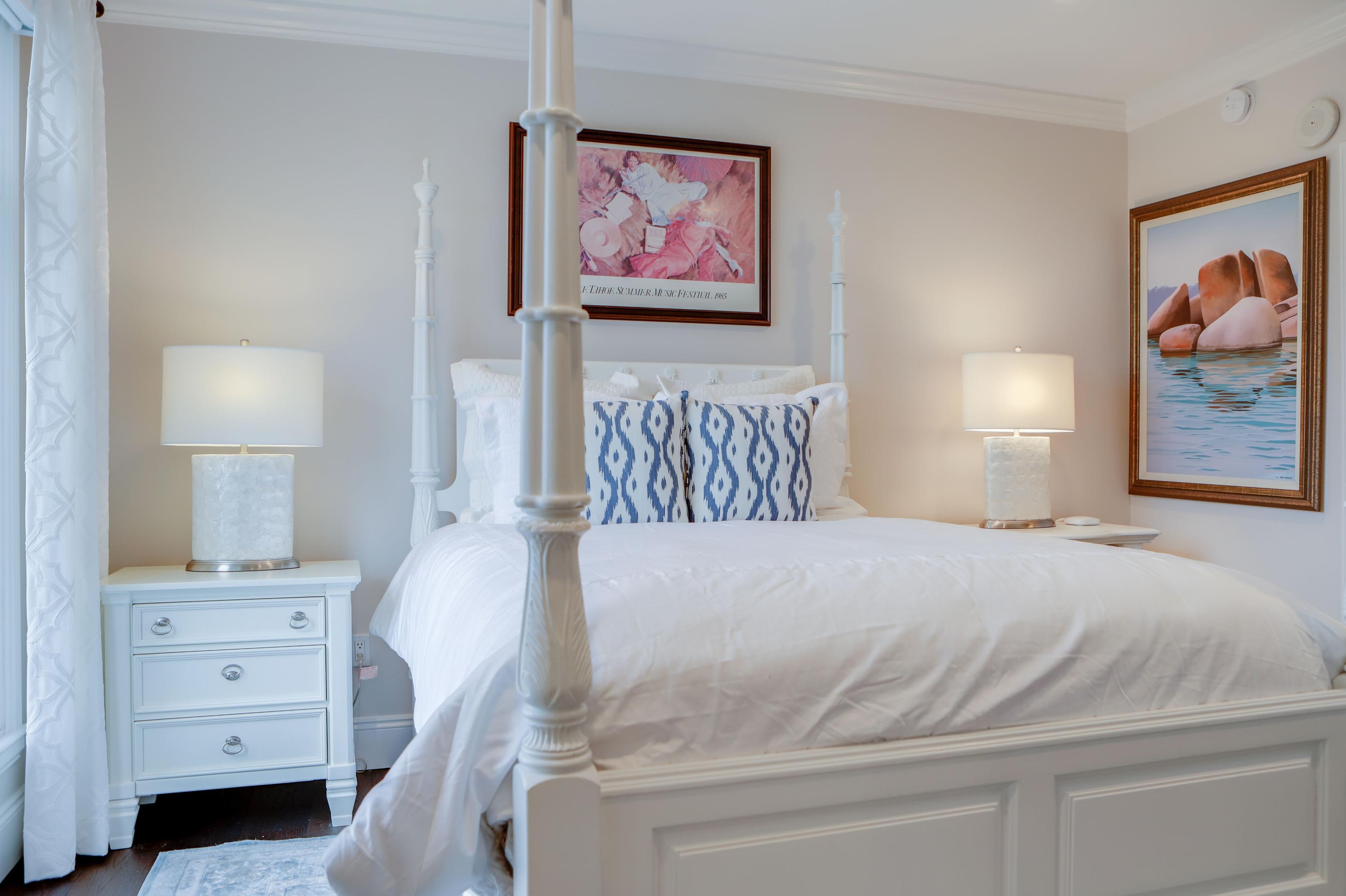 ONE WATER PLACE AT KELLY PLANTATION - Residential