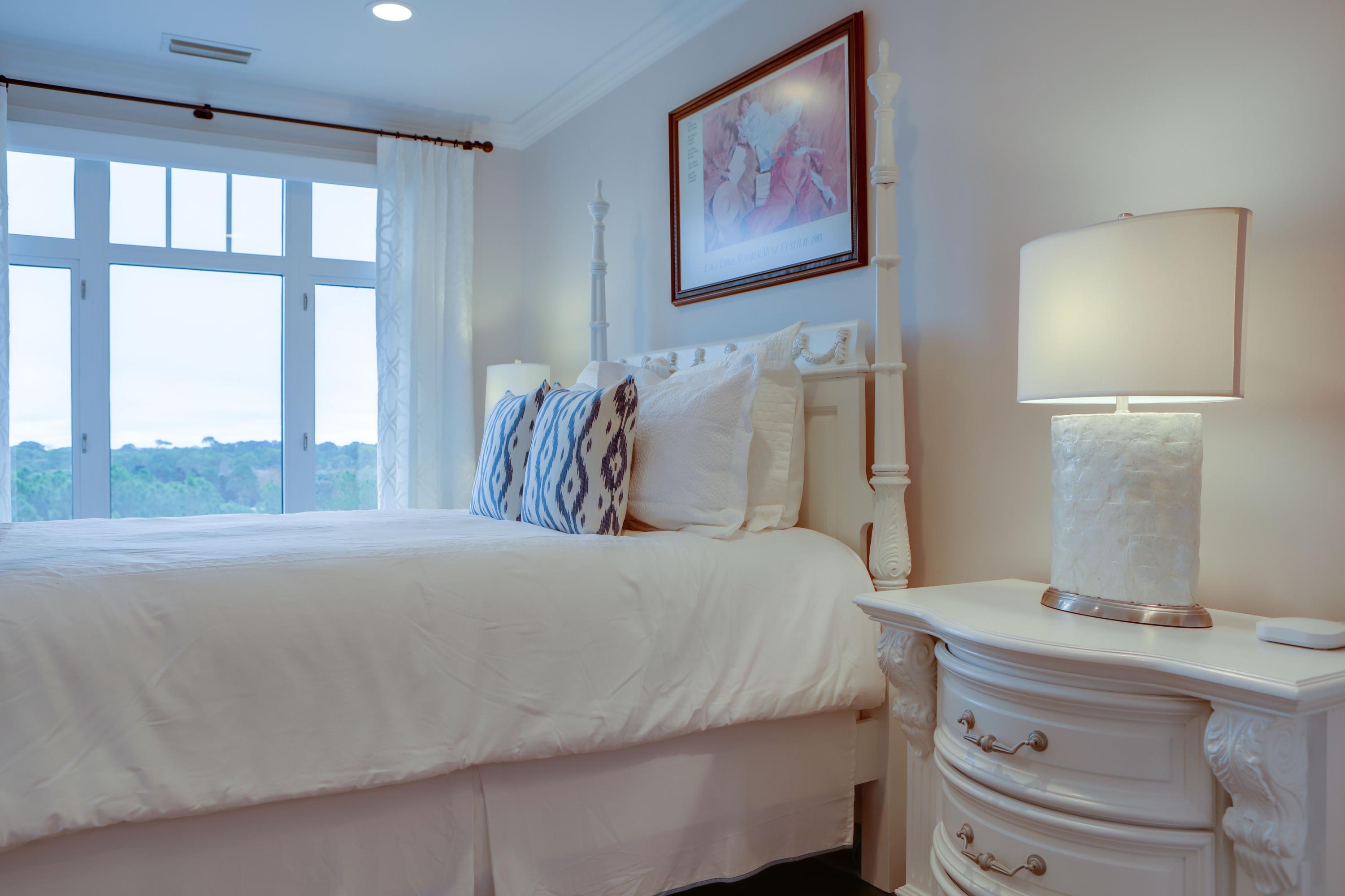 ONE WATER PLACE AT KELLY PLANTATION - Residential