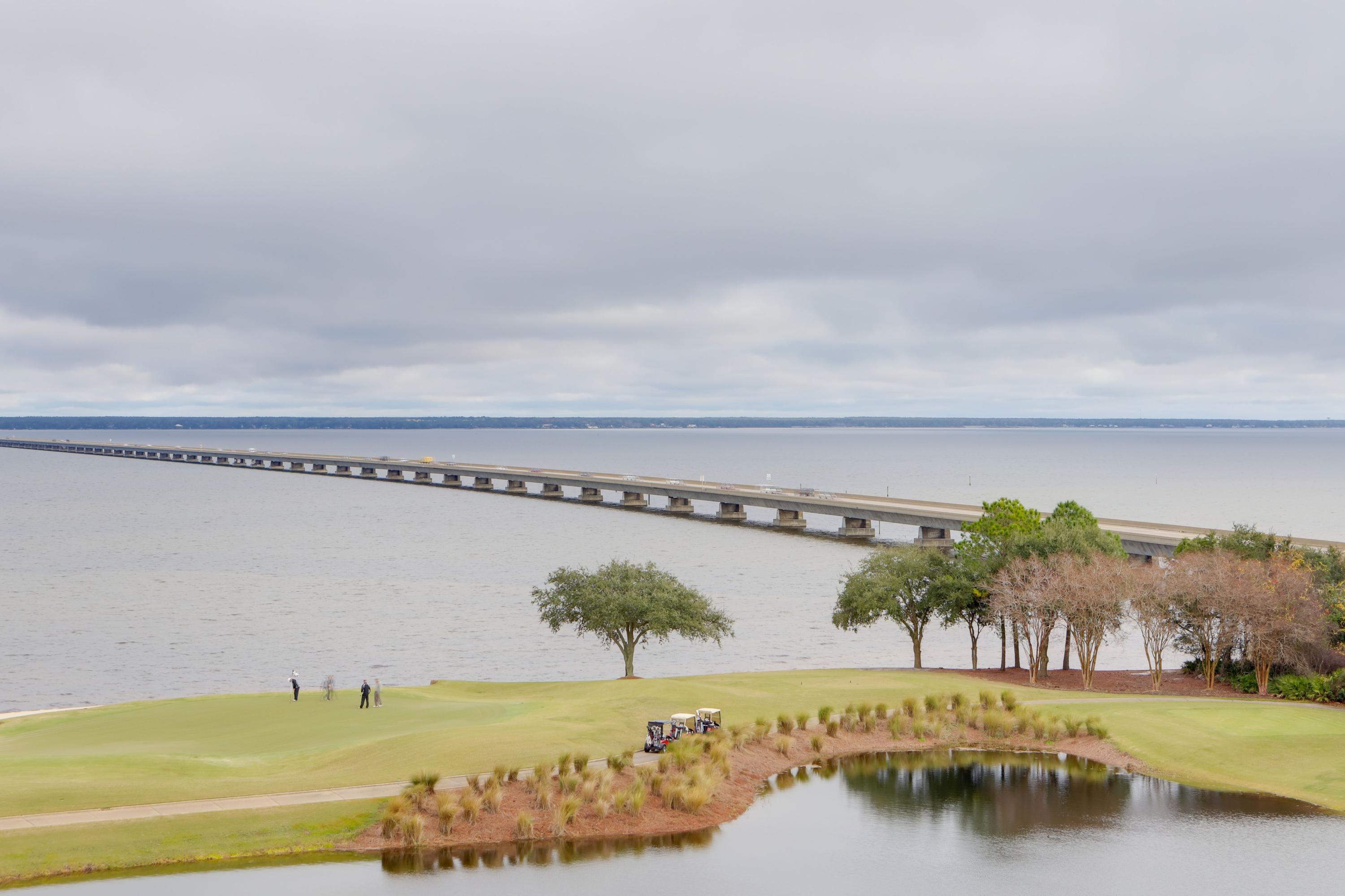 ONE WATER PLACE AT KELLY PLANTATION - Residential