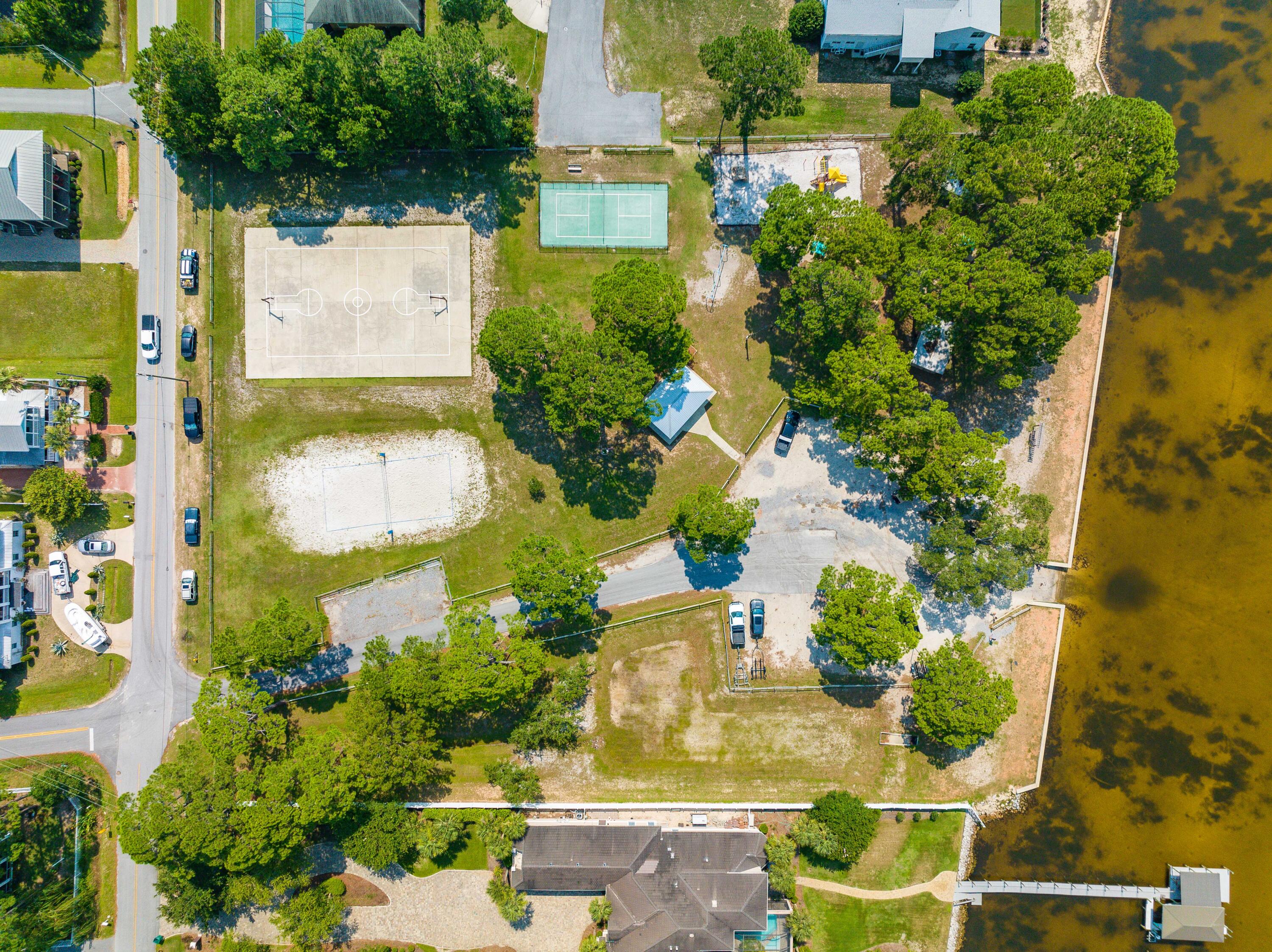 BAY BRIDGE LANDING - Residential