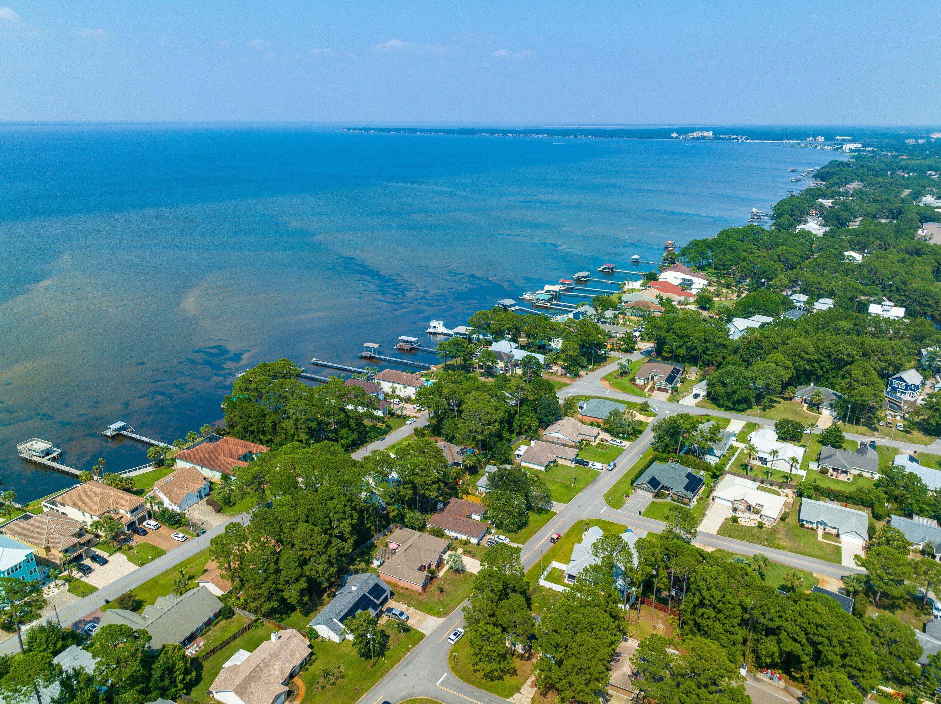 BAY BRIDGE LANDING - Residential