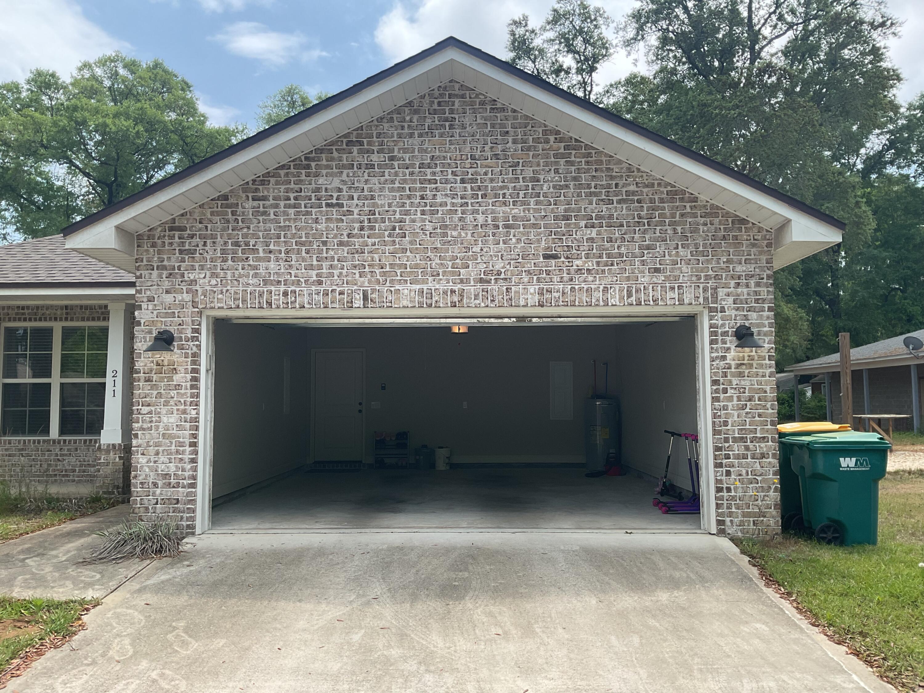 NICEVILLE HEIGHTS ADDN - Residential Lease