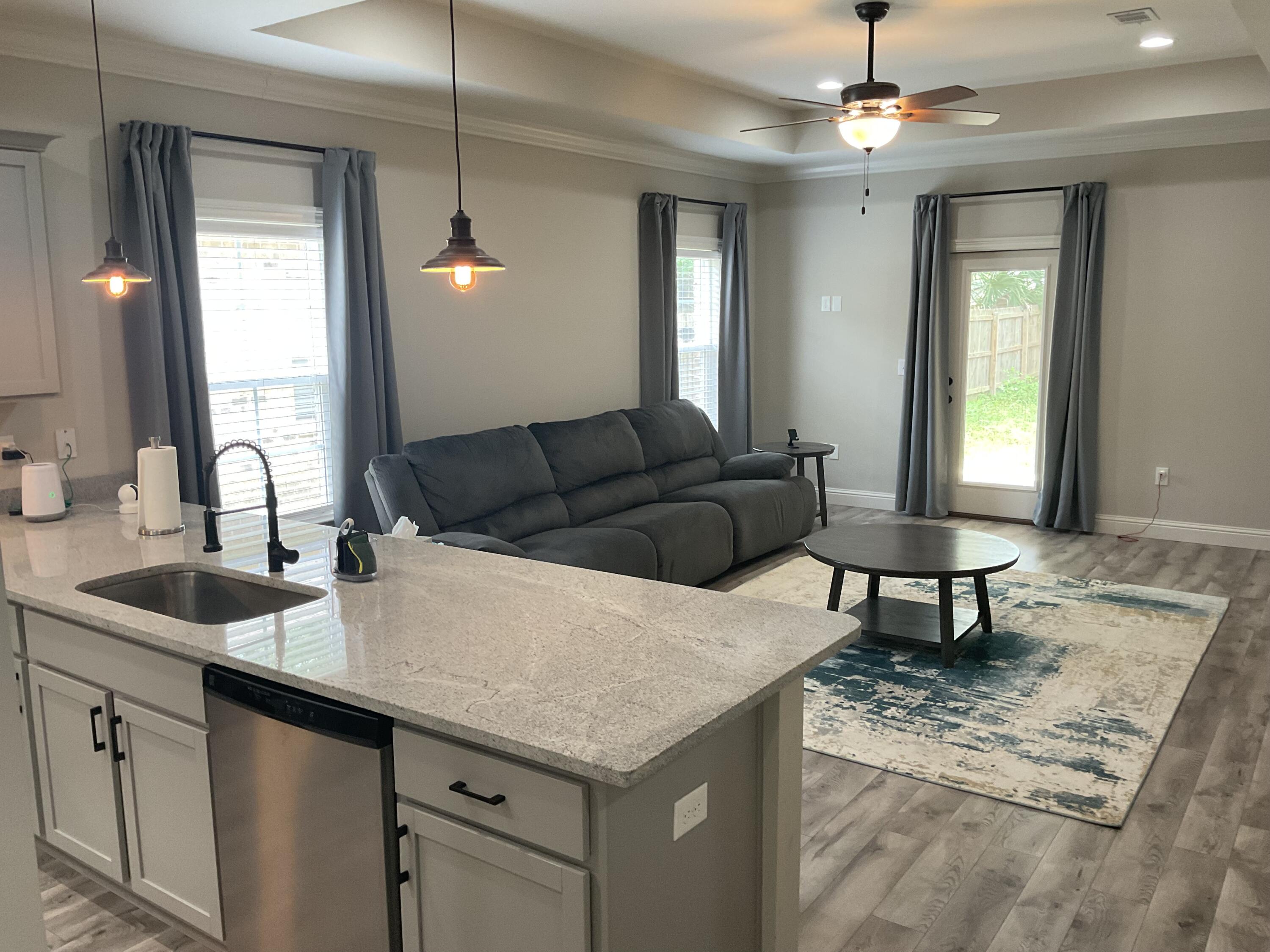 NICEVILLE HEIGHTS ADDN - Residential Lease