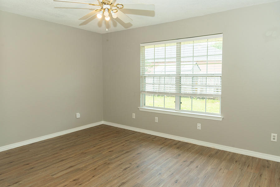 BISCAYNE POINTE/PINE RANCH - Residential