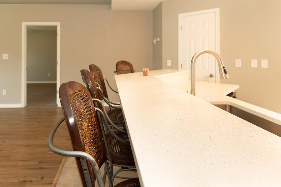 BISCAYNE POINTE/PINE RANCH - Residential