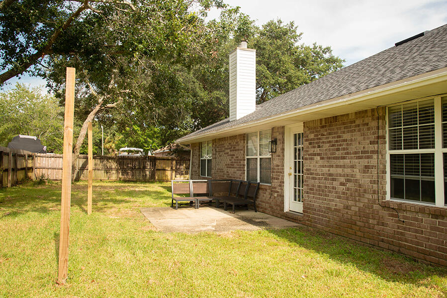 BISCAYNE POINTE/PINE RANCH - Residential