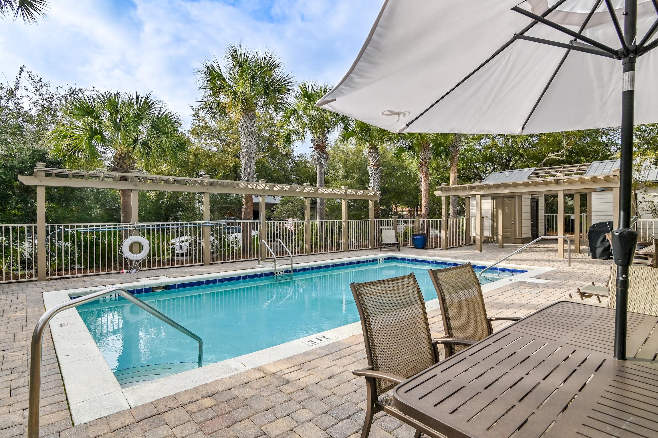 SUMMER RIDGE - Residential