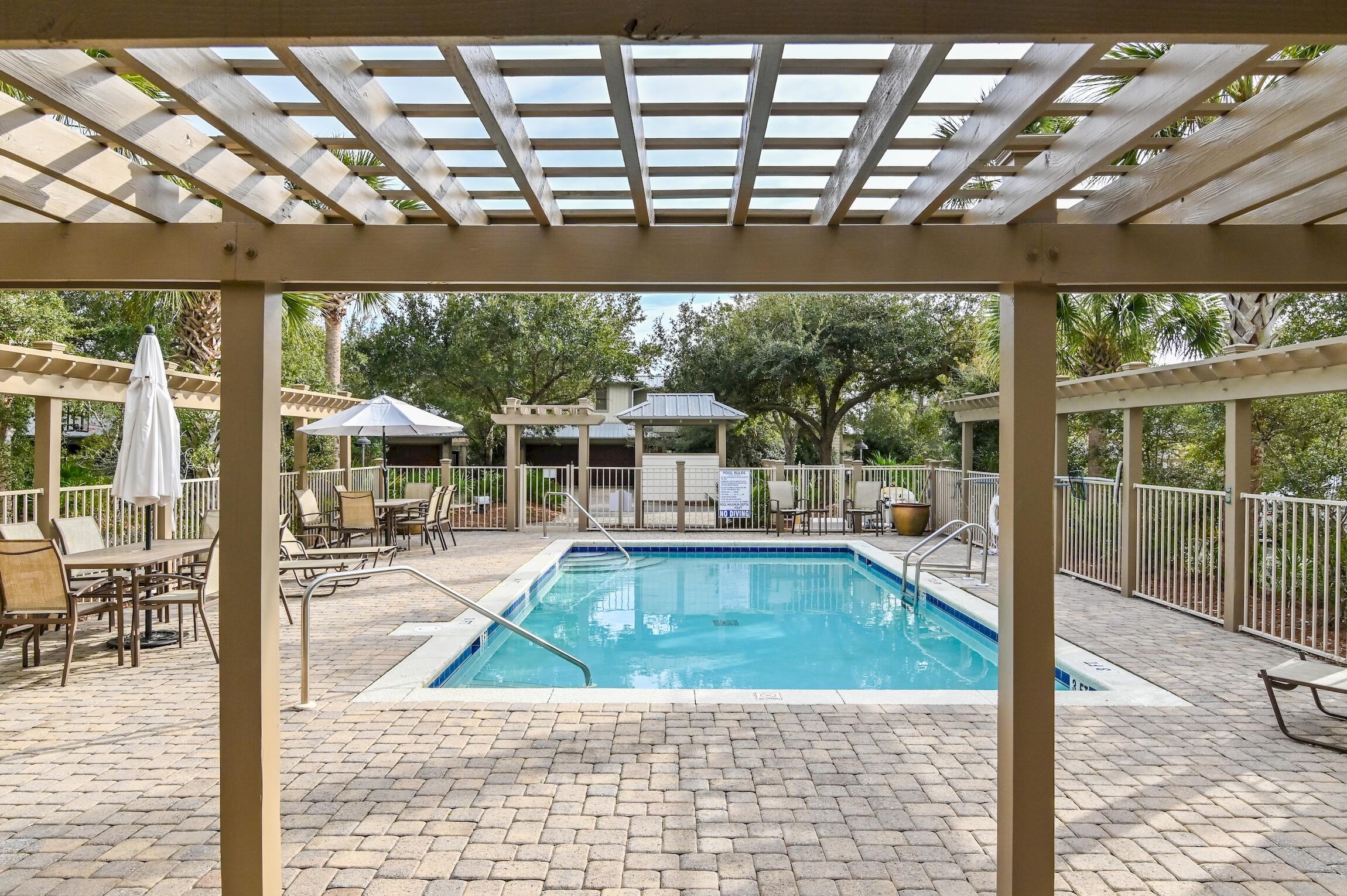 SUMMER RIDGE - Residential