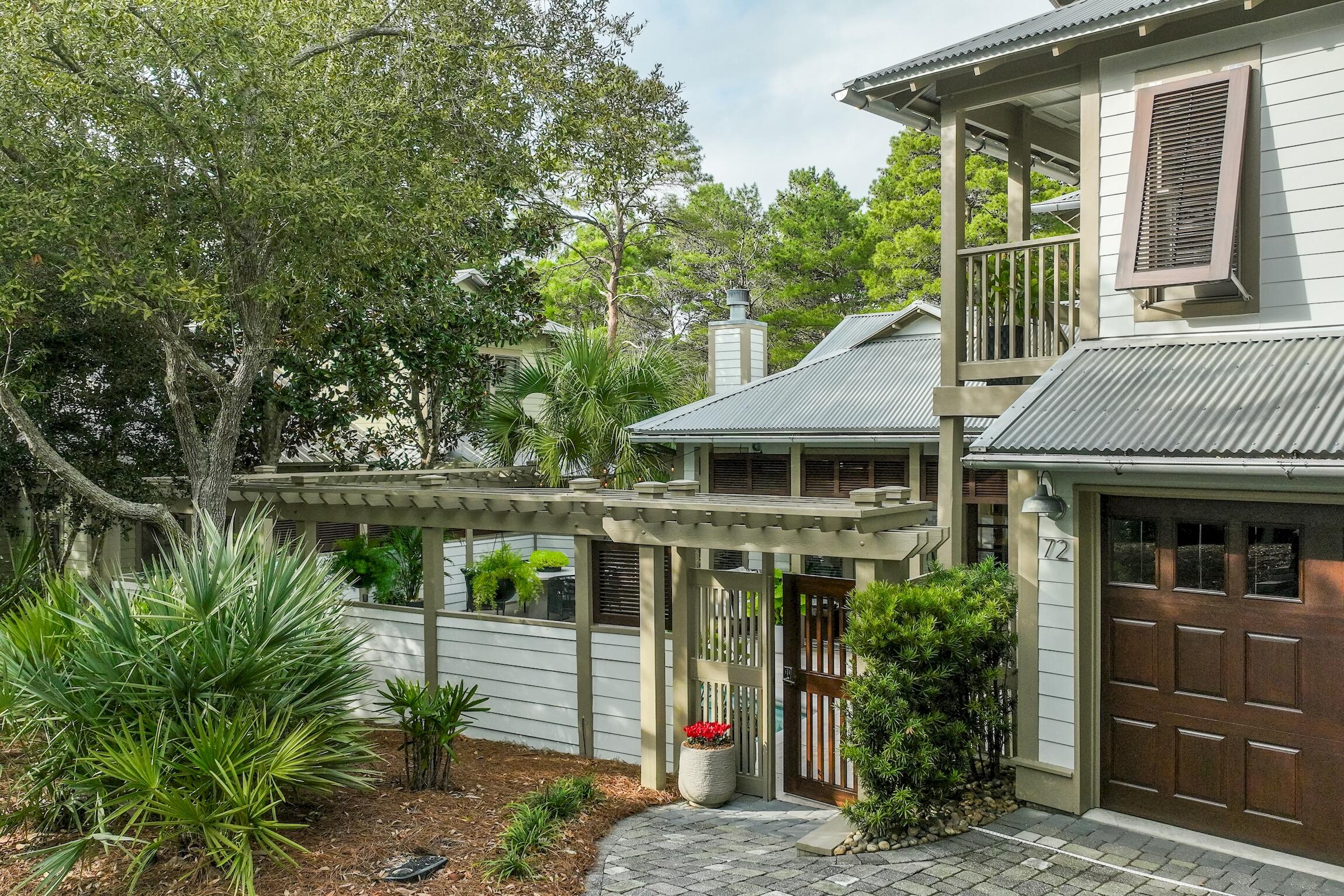 SUMMER RIDGE - Residential