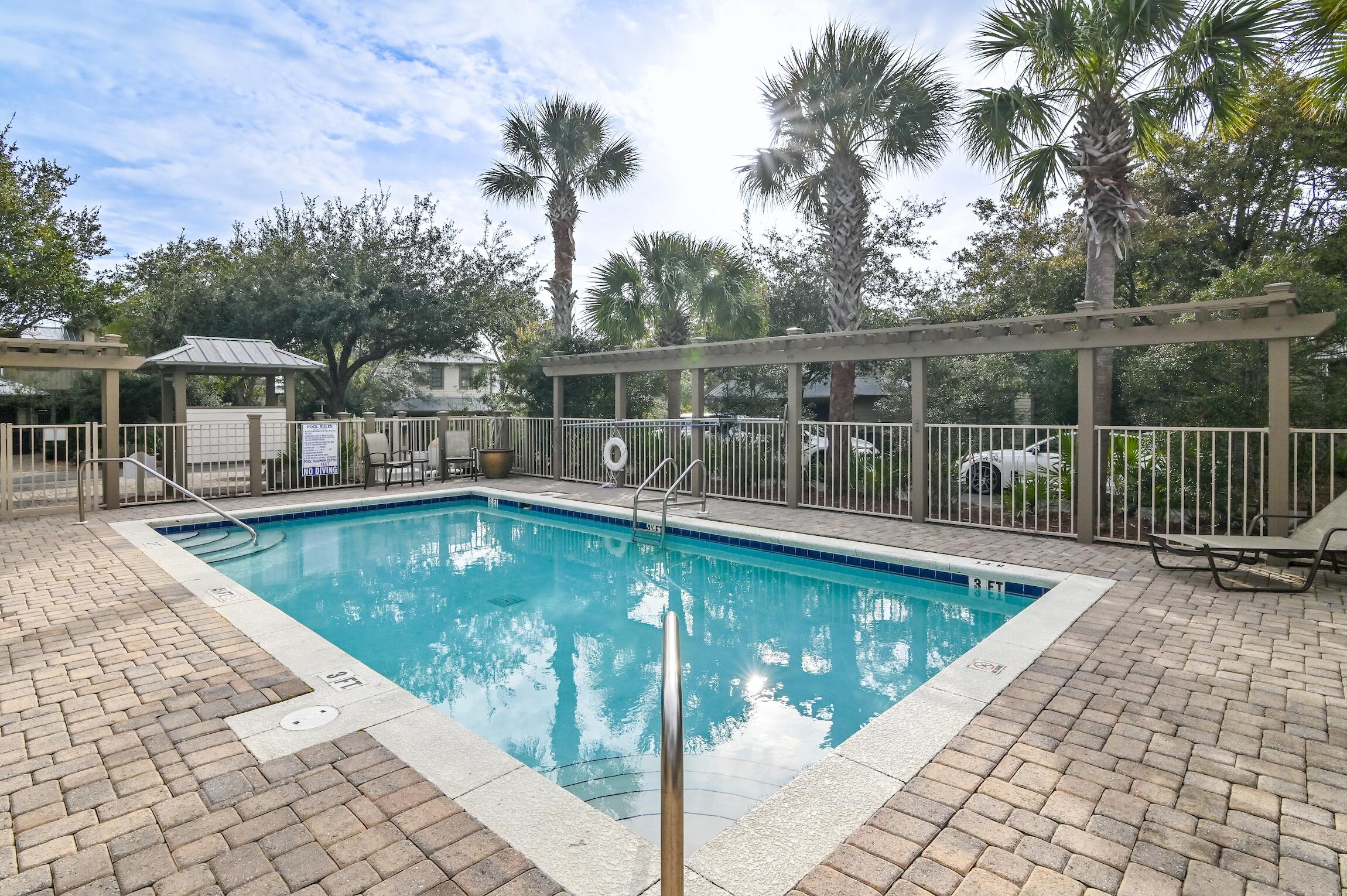 SUMMER RIDGE - Residential