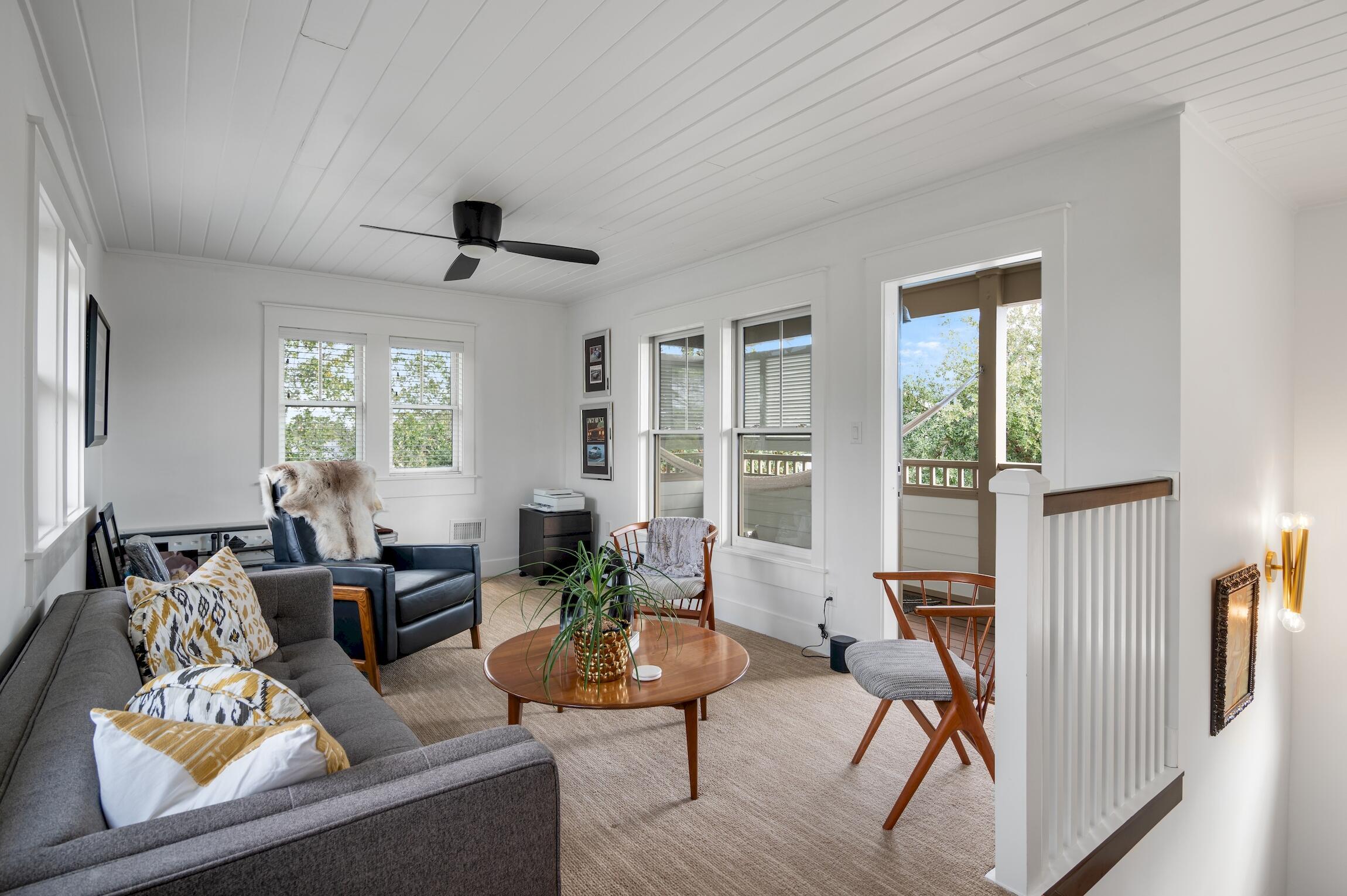 SUMMER RIDGE - Residential
